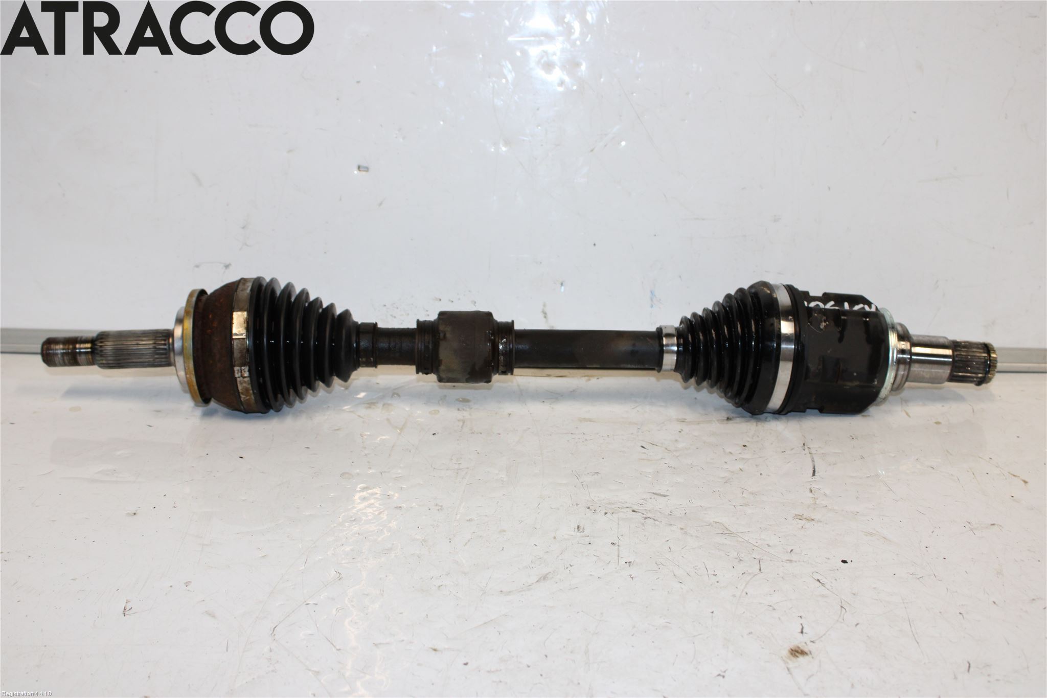 Toyota PRIUS+ ZVW40 12-20 Drivaksel Foran Kompl Venstre