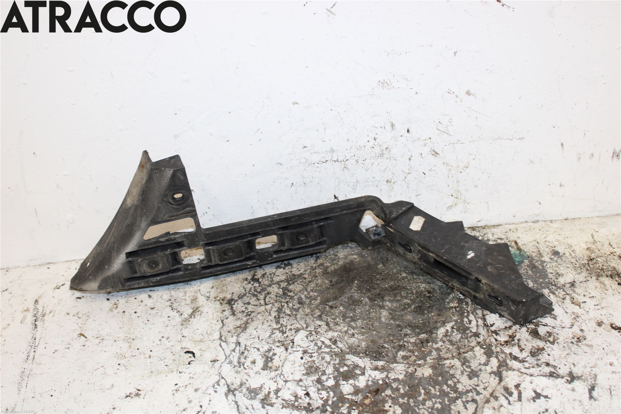 Volkswagen VW TOURAN 03-10 Støtfangerfeste Bak Venstre