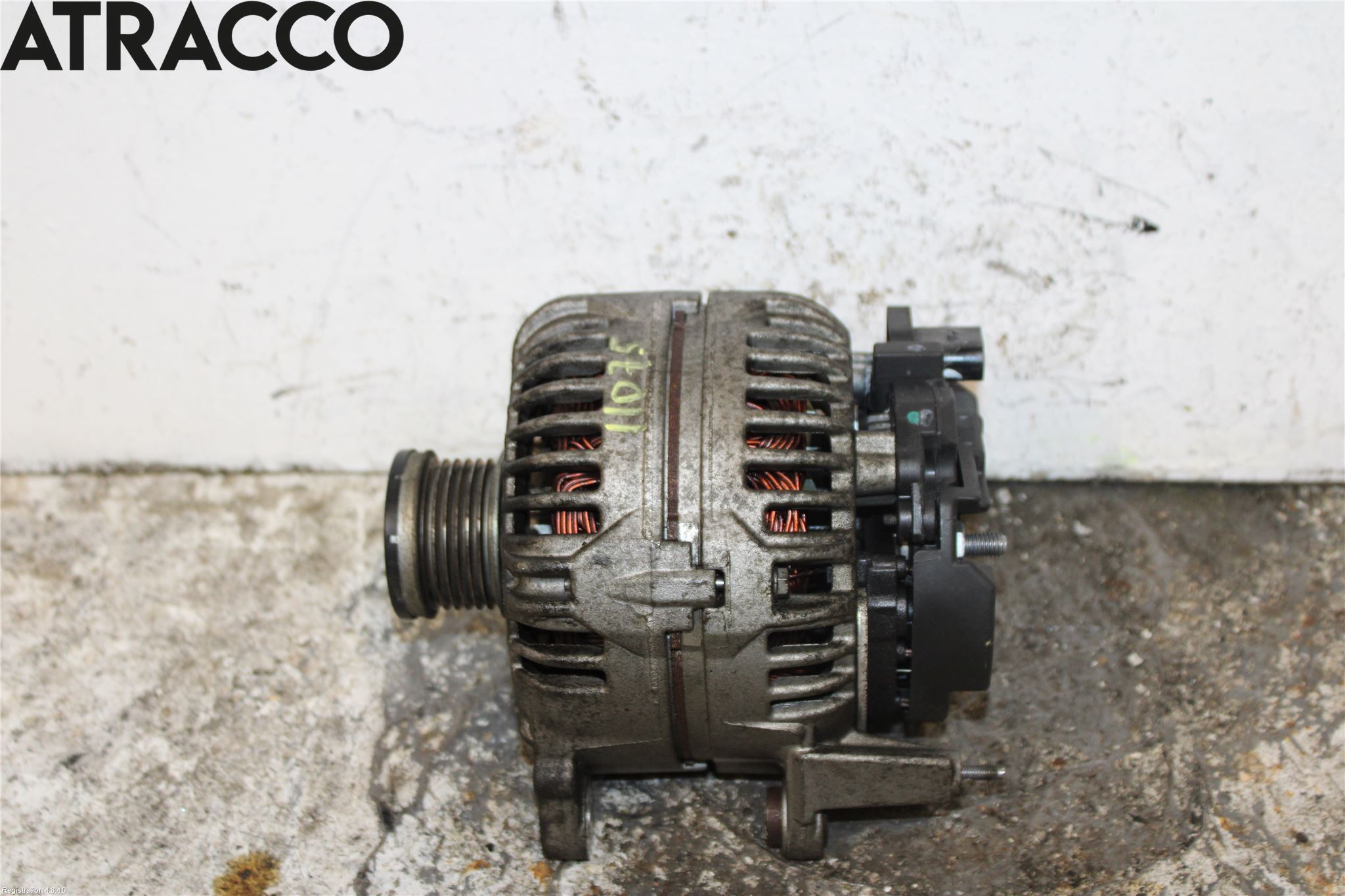 Volkswagen VW CADDY 11-15 Dynamo