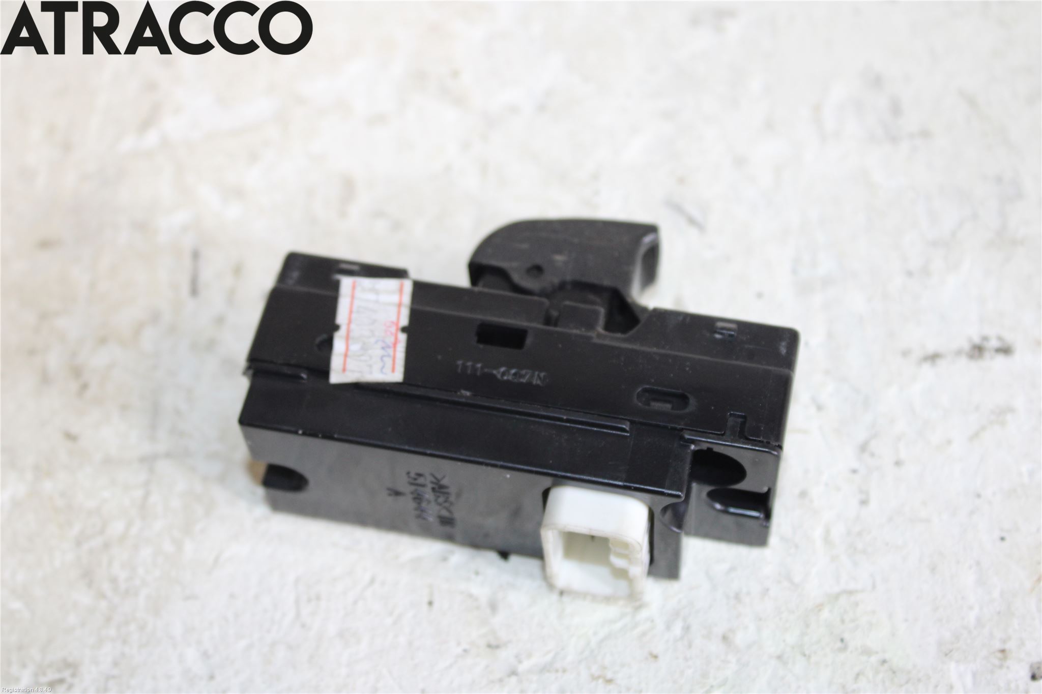 Isuzu D-MAX Bryter Vindusheis