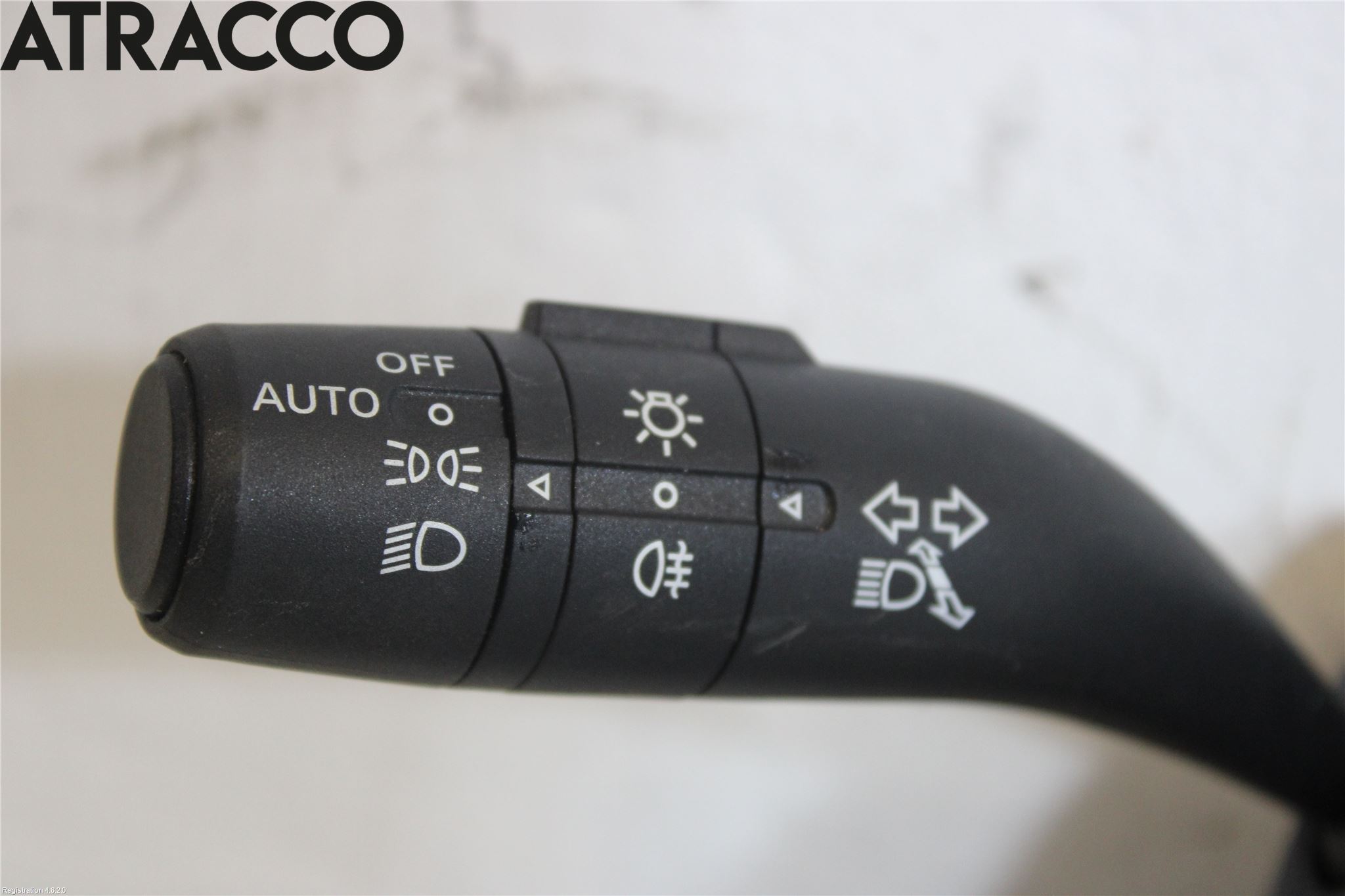 MG ZS EV 20- Bryter Ratt Kombi H Og V