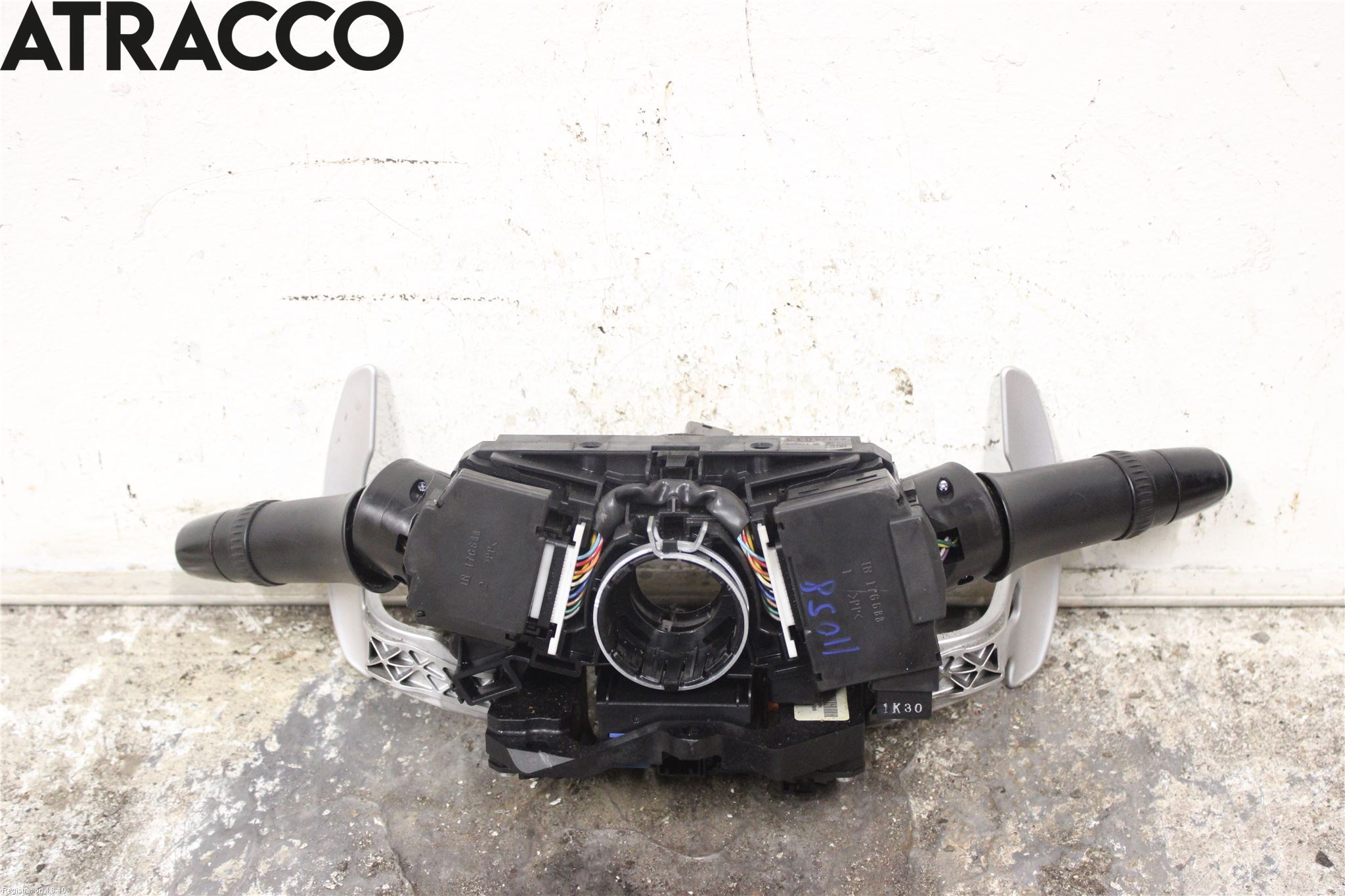 Mitsubishi OUTLANDER 13-21 Bryter Ratt Kombi H Og V