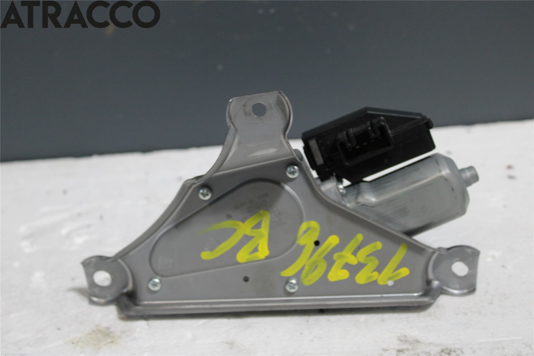 Toyota YARIS XP130 12-14 Viskermotor Bakluke