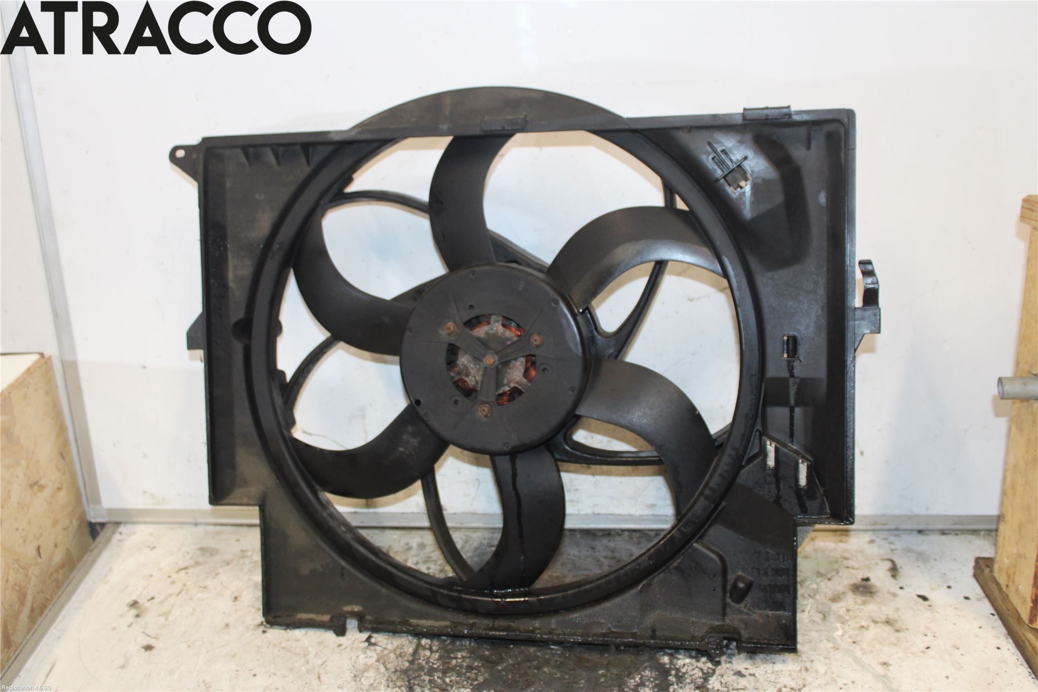 BMW 3 E90/91 SED/TOU 05-12 Kjølevifte Elektrisk