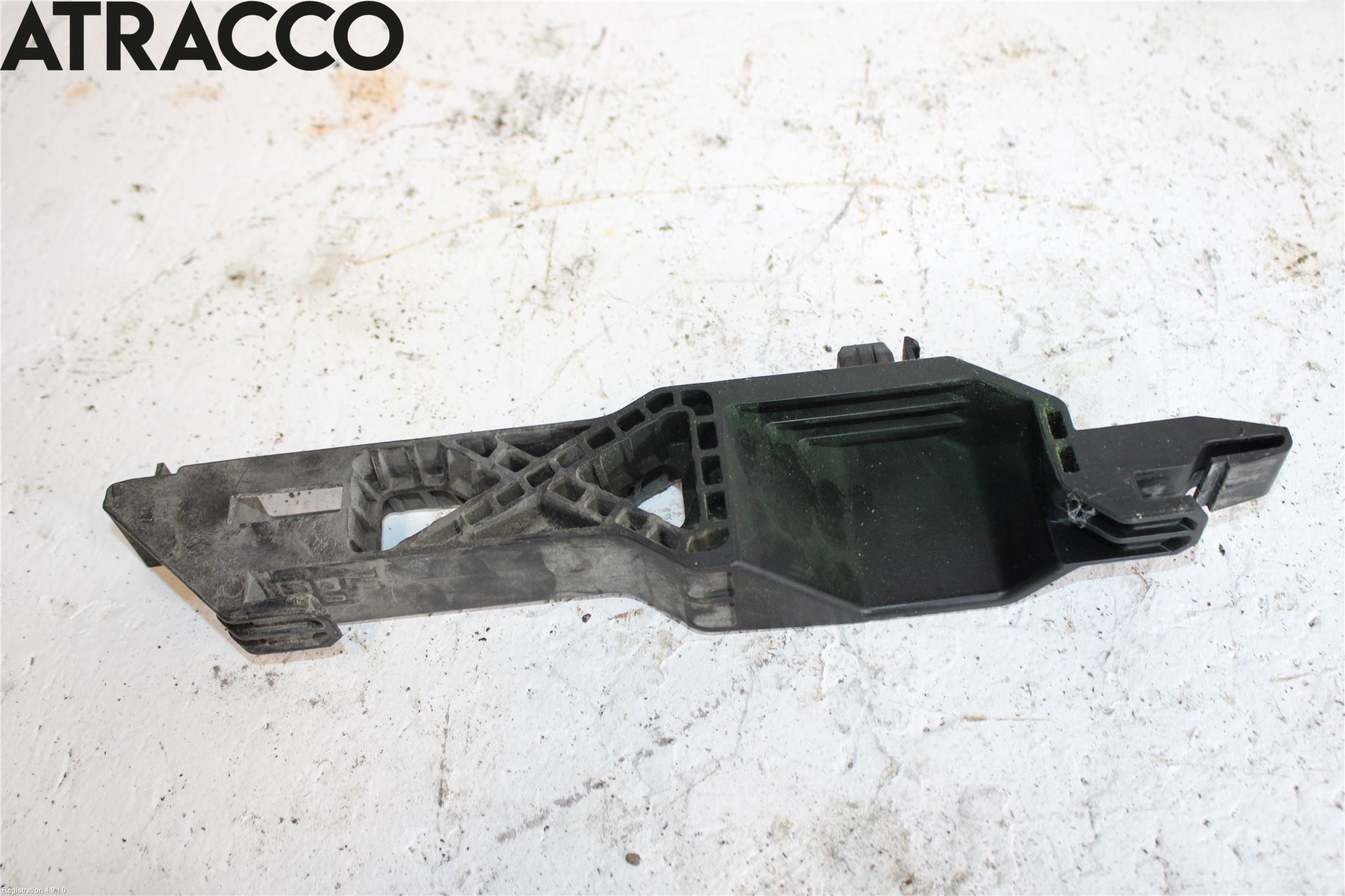 Volkswagen VW GOLF / E-GOLF VII 13-20 Radiator Feste - Ramme - Bjelk