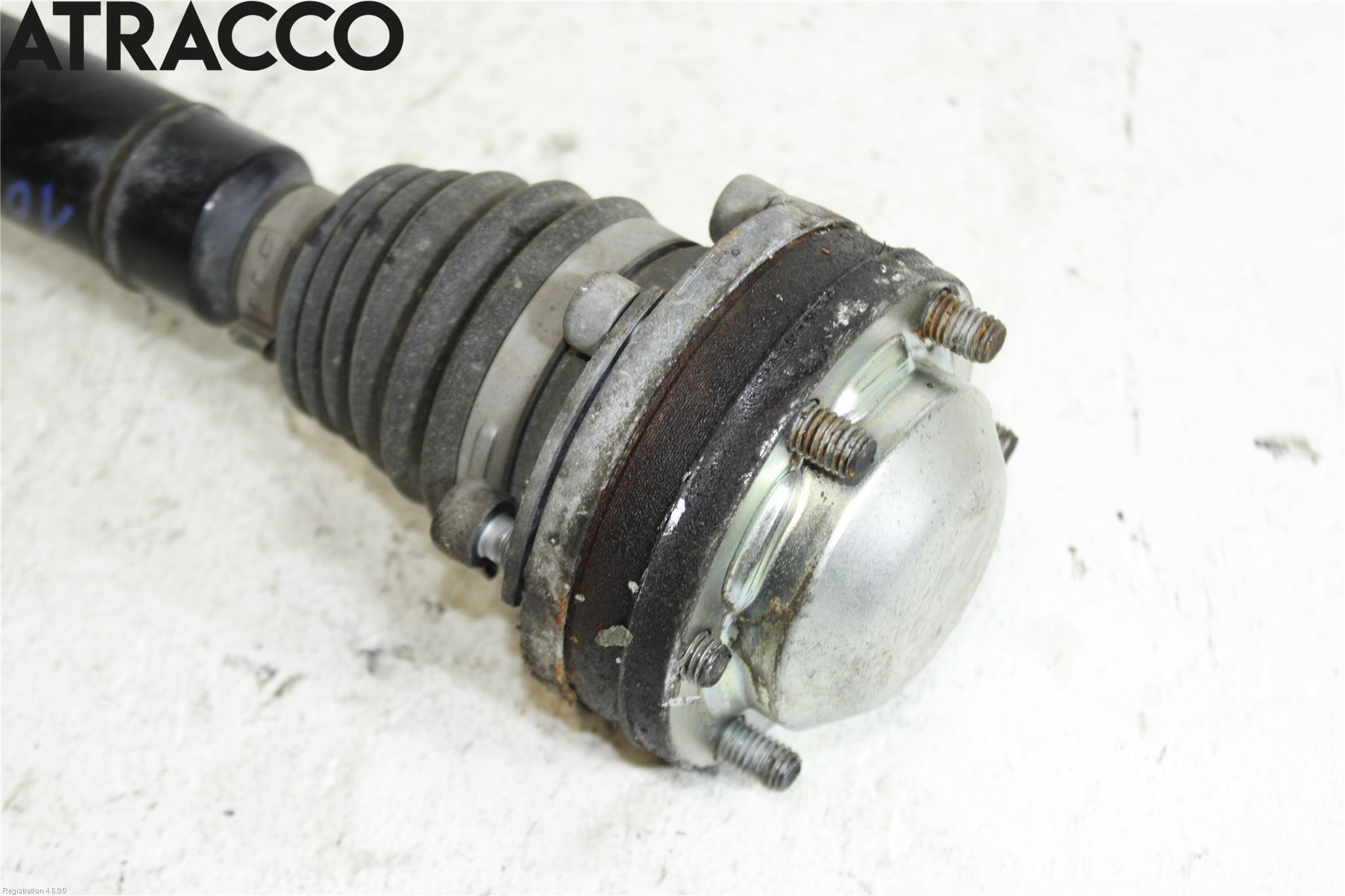 Volkswagen VW CRAFTER 06-16 Drivaksel Foran Kompl Høyre