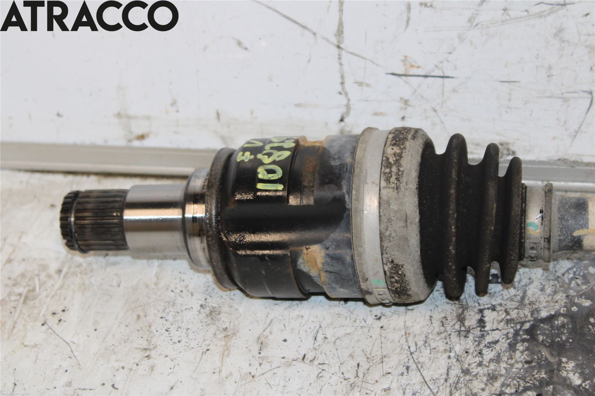 Toyota AURIS 13-19 Drivaksel Foran Kompl Venstre