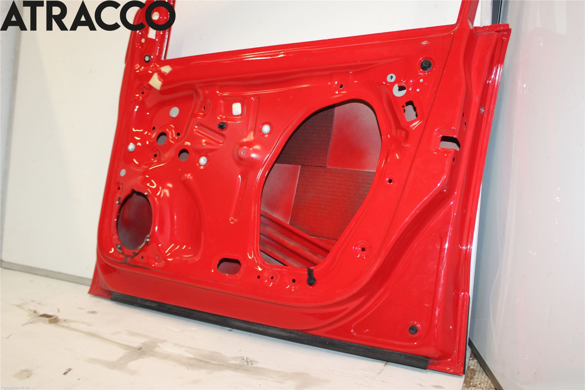 Volkswagen VW POLO 10-17 Dør 4D Foran Høyre