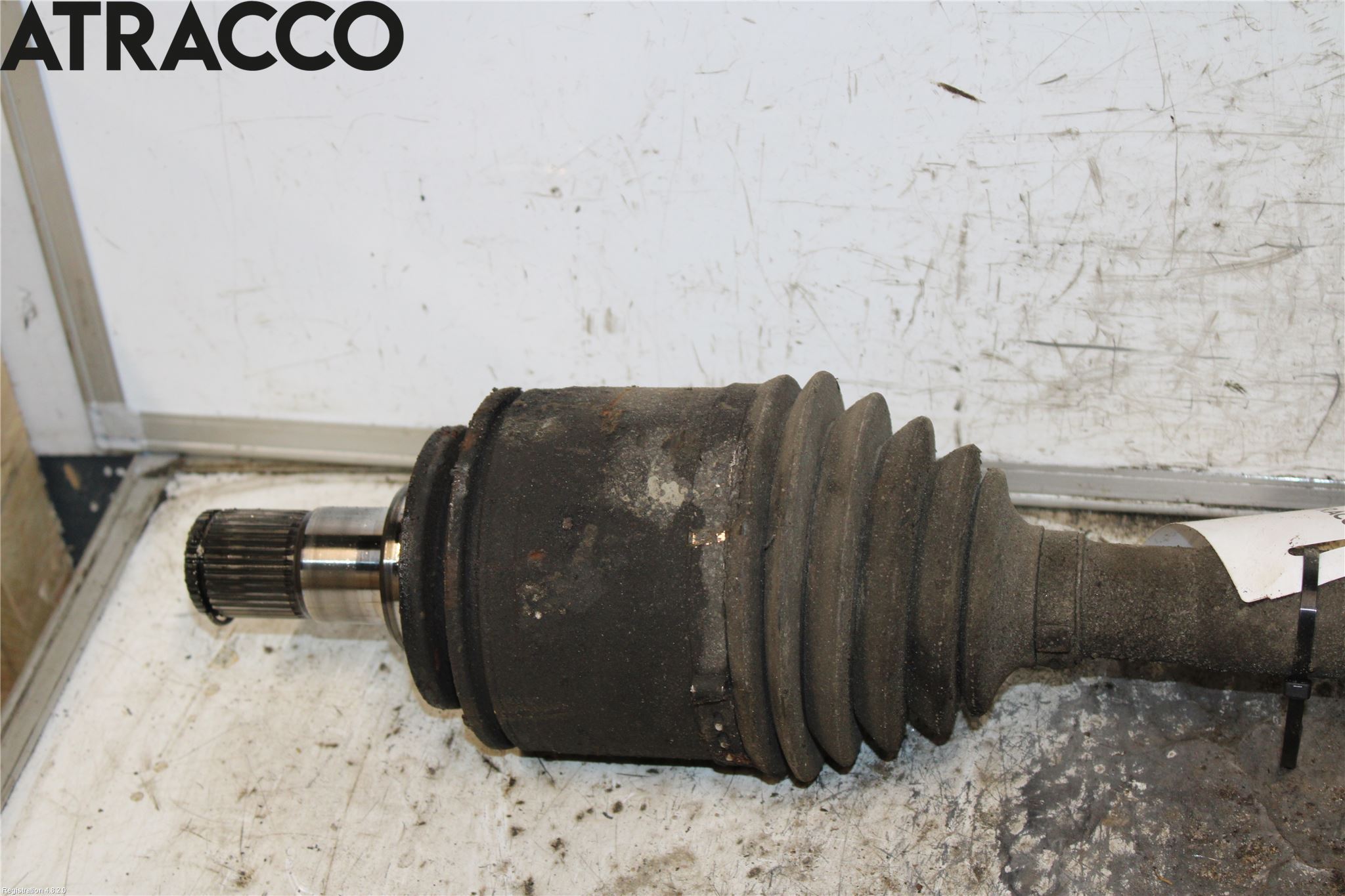 Mitsubishi PAJERO 06-15 Drivaksel Bak Kompl Venstre