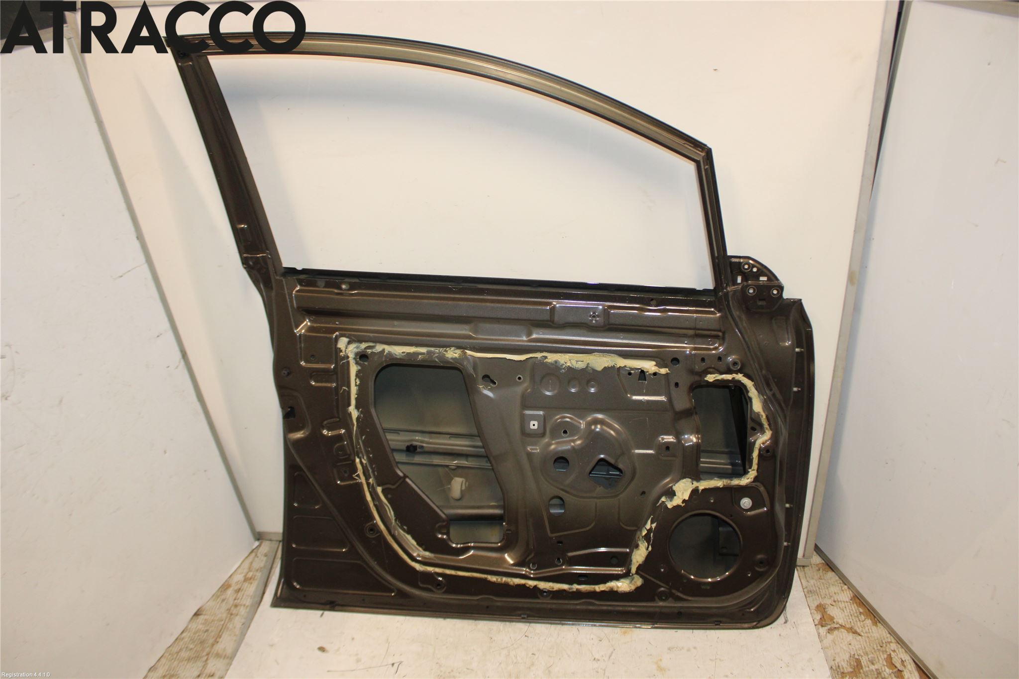 Nissan LEAF 11-17 Dør 4D Foran Venstre