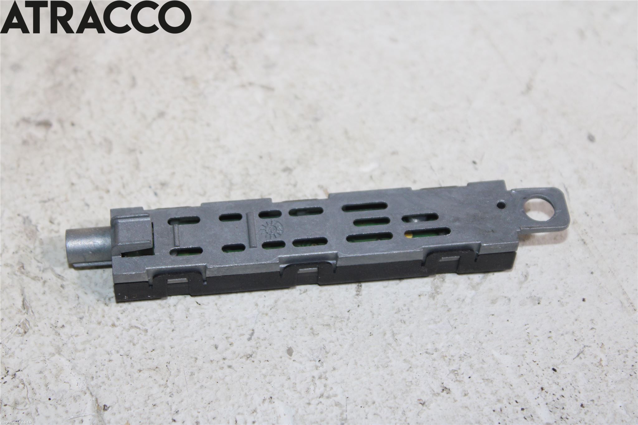 Audi A1/S1 11-18 Stereo Antenneforsterker