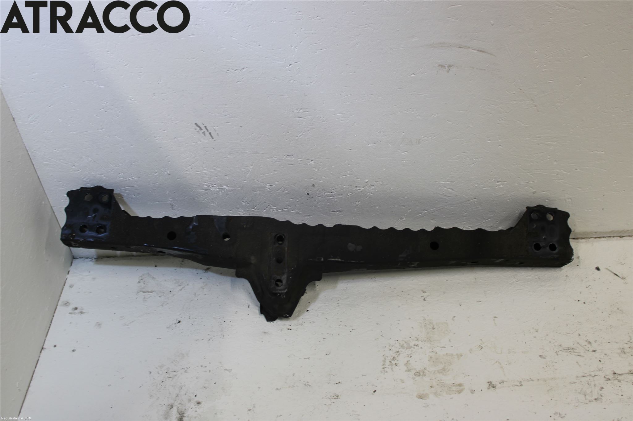 Toyota AURIS 10-12 Front Øvrig