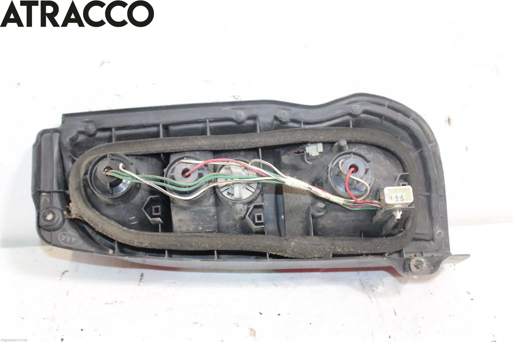 Toyota HI-ACE 06-12 Baklykt Venstre