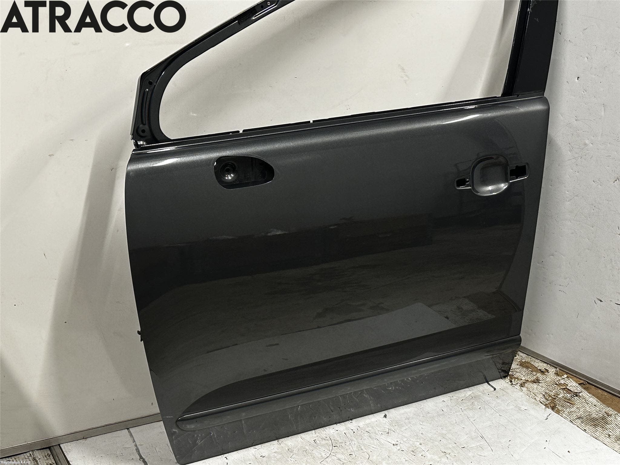 Peugeot 5008 10-16 Dør 4D Foran Venstre