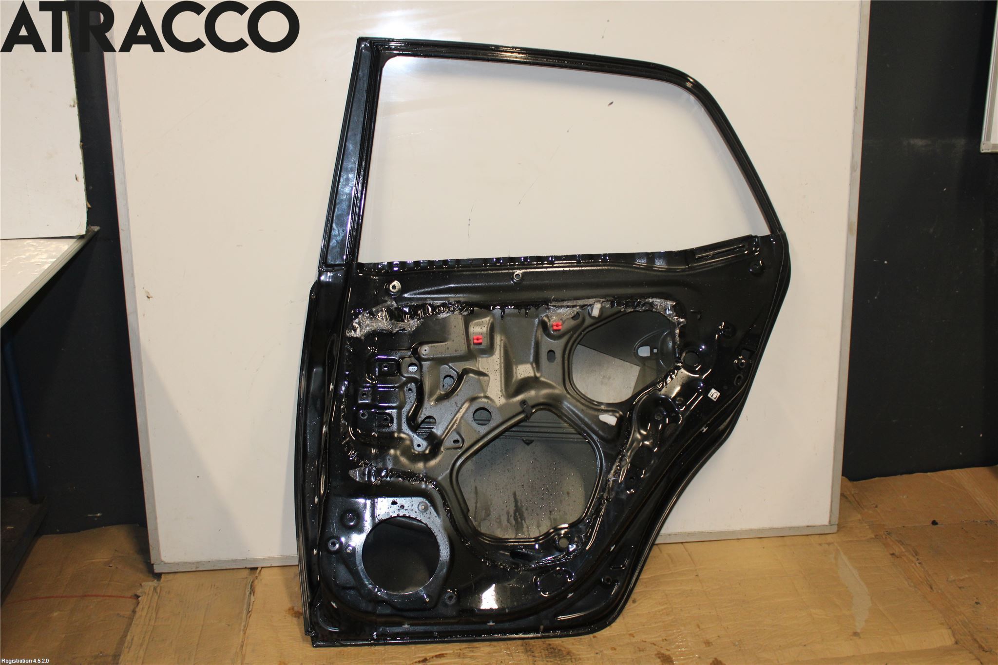 Toyota AURIS 10-12 Dør 4D Bak Høyre