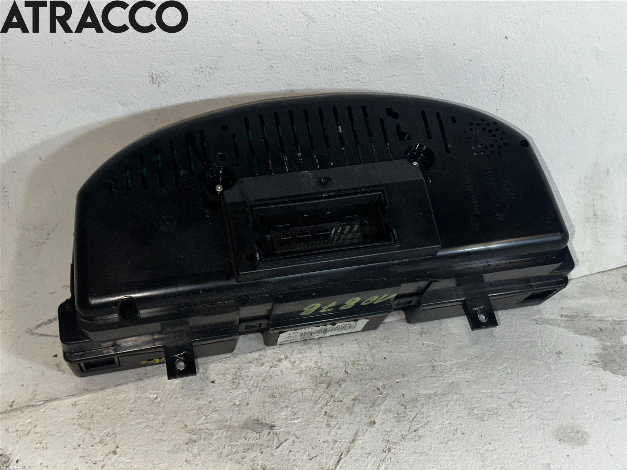 Volkswagen VW PASSAT 05-11 Instr Kombinert