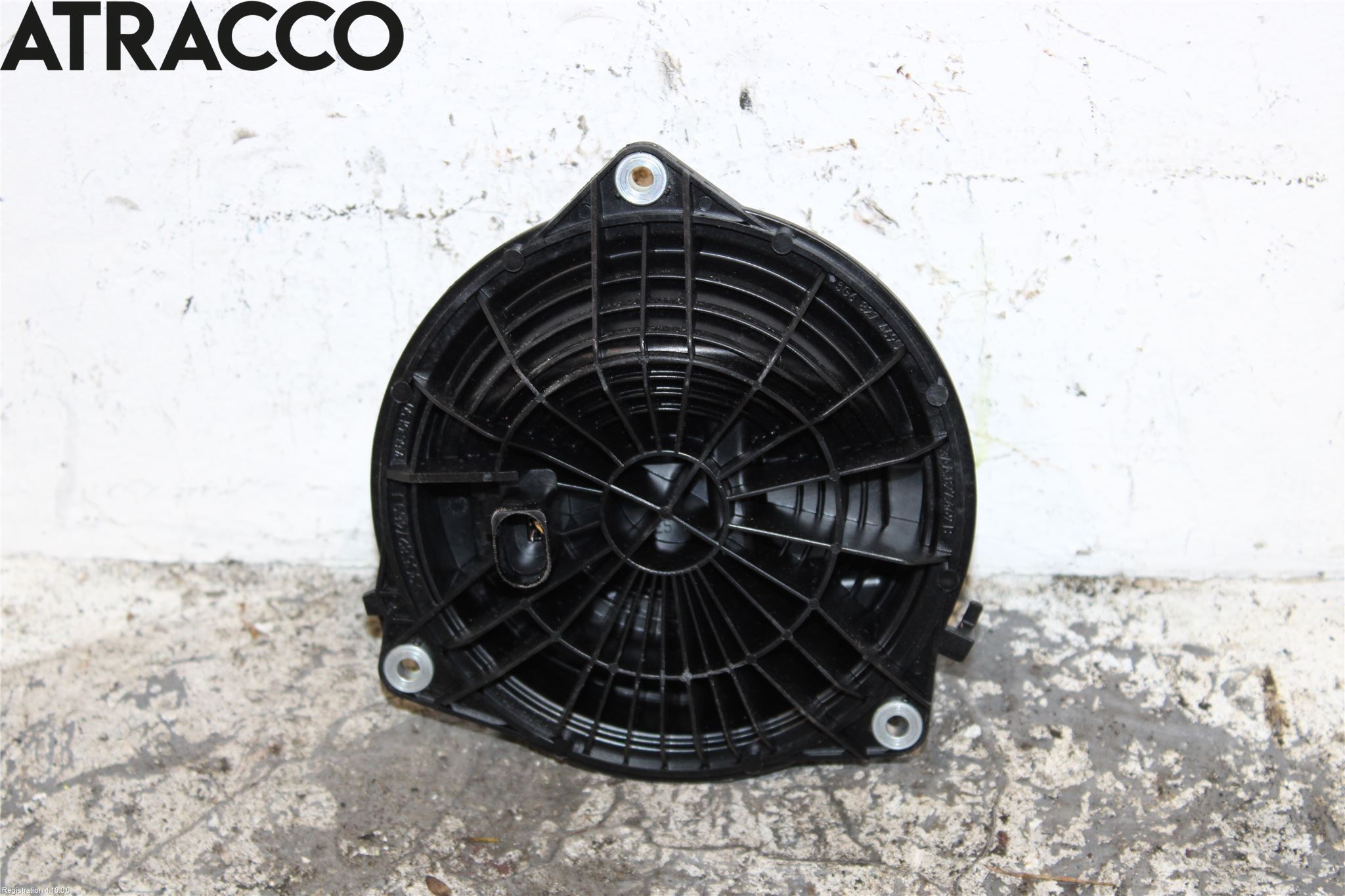 Volkswagen VW GOLF / E-GOLF VII 13-20 Bakluke Handtak Ytre