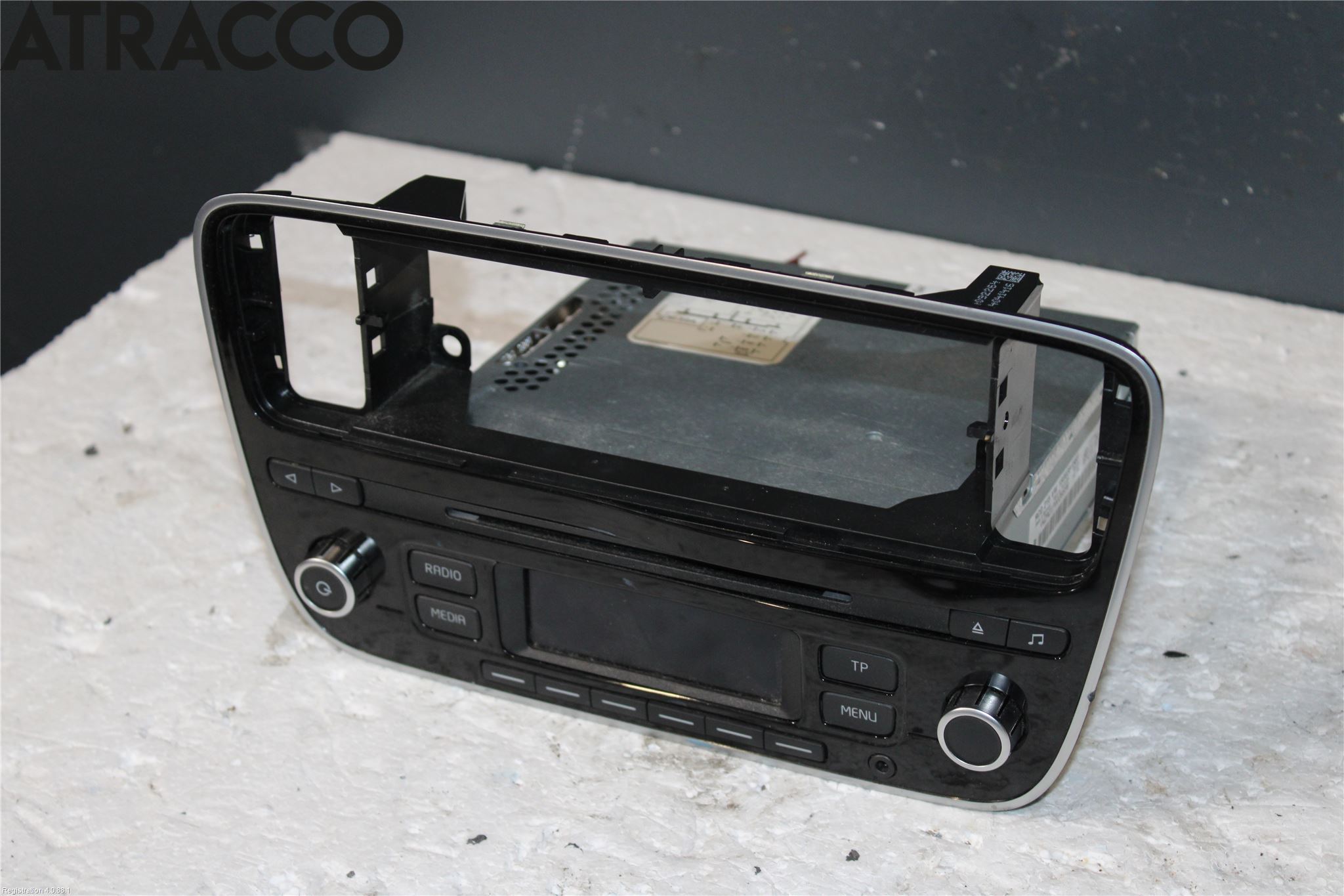 Volkswagen VW UP! / E-UP! Stereo Radio Med Cd