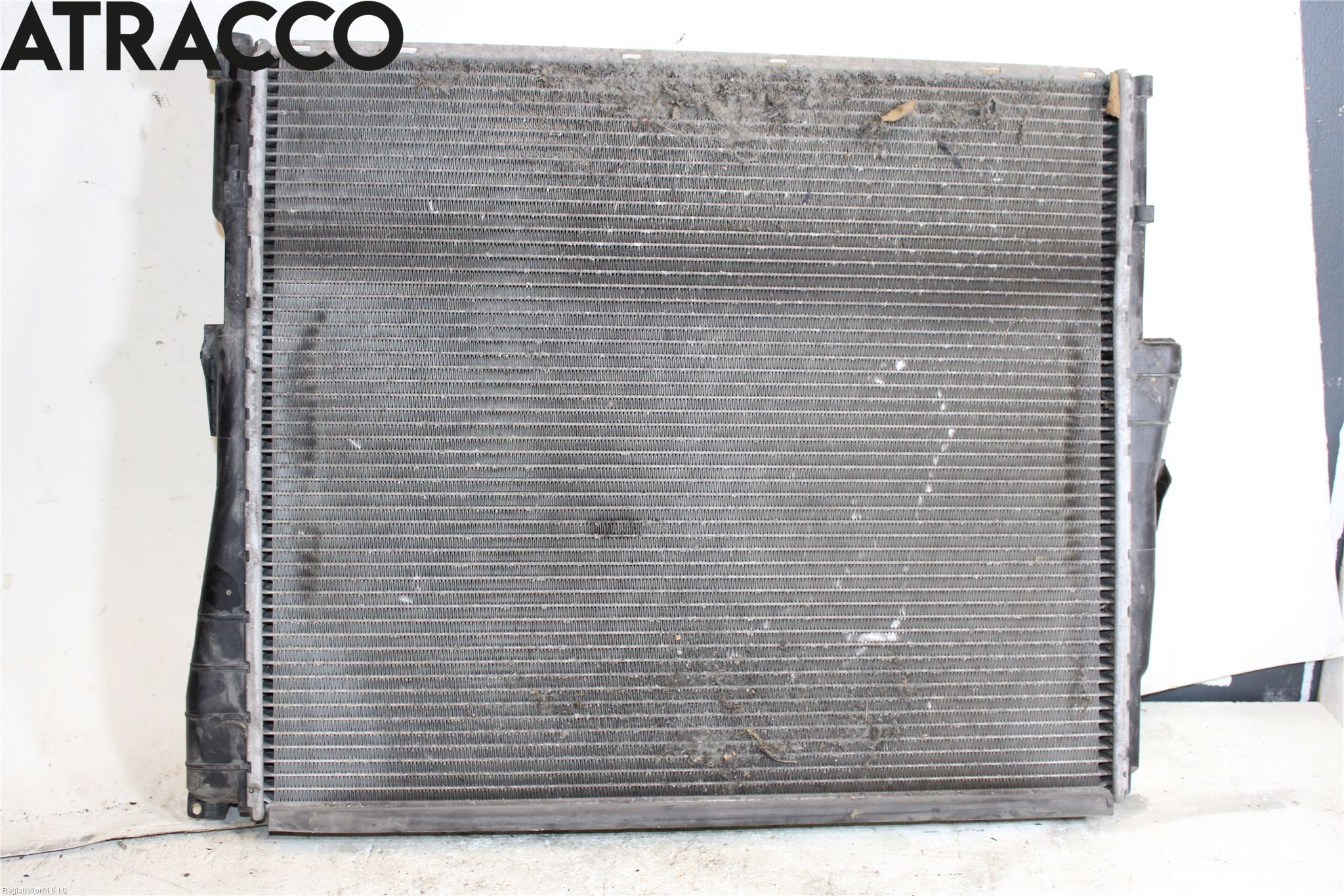 BMW X3 E83     03-10 Radiator Manuell