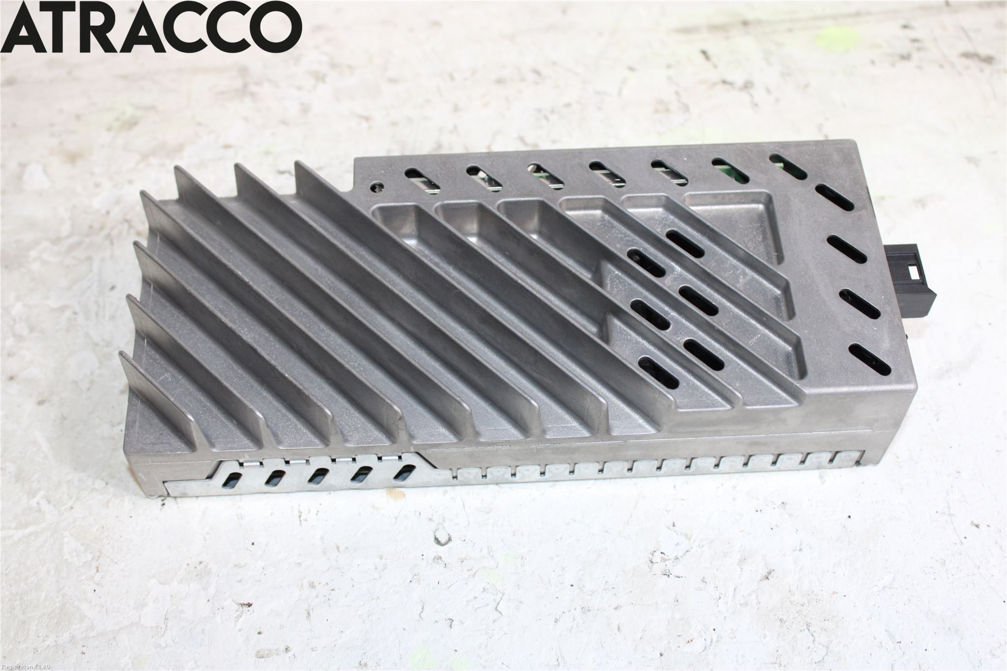 BMW 5 F10/F11/F18 09-17 Stereo Forsterker