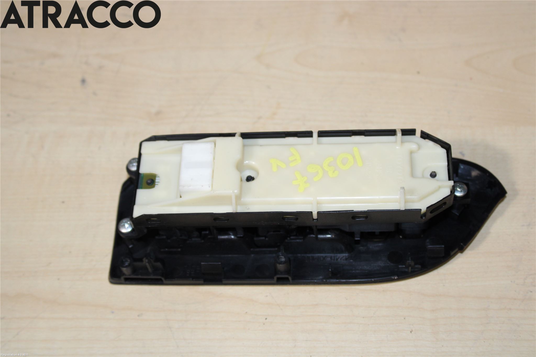 Toyota LANDCRUISER Bryter Vindusheis