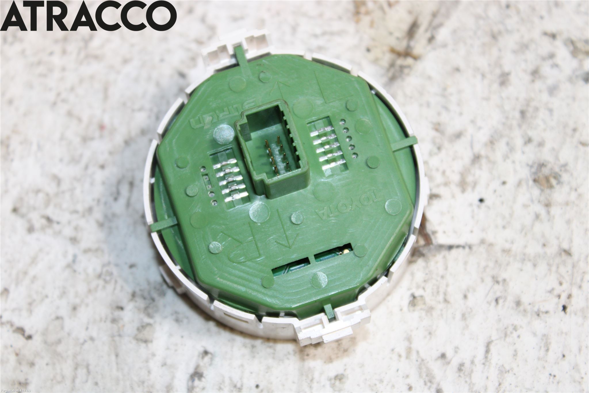 Toyota YARIS XP130 12-14 Bryter Varsel (Nødblink)