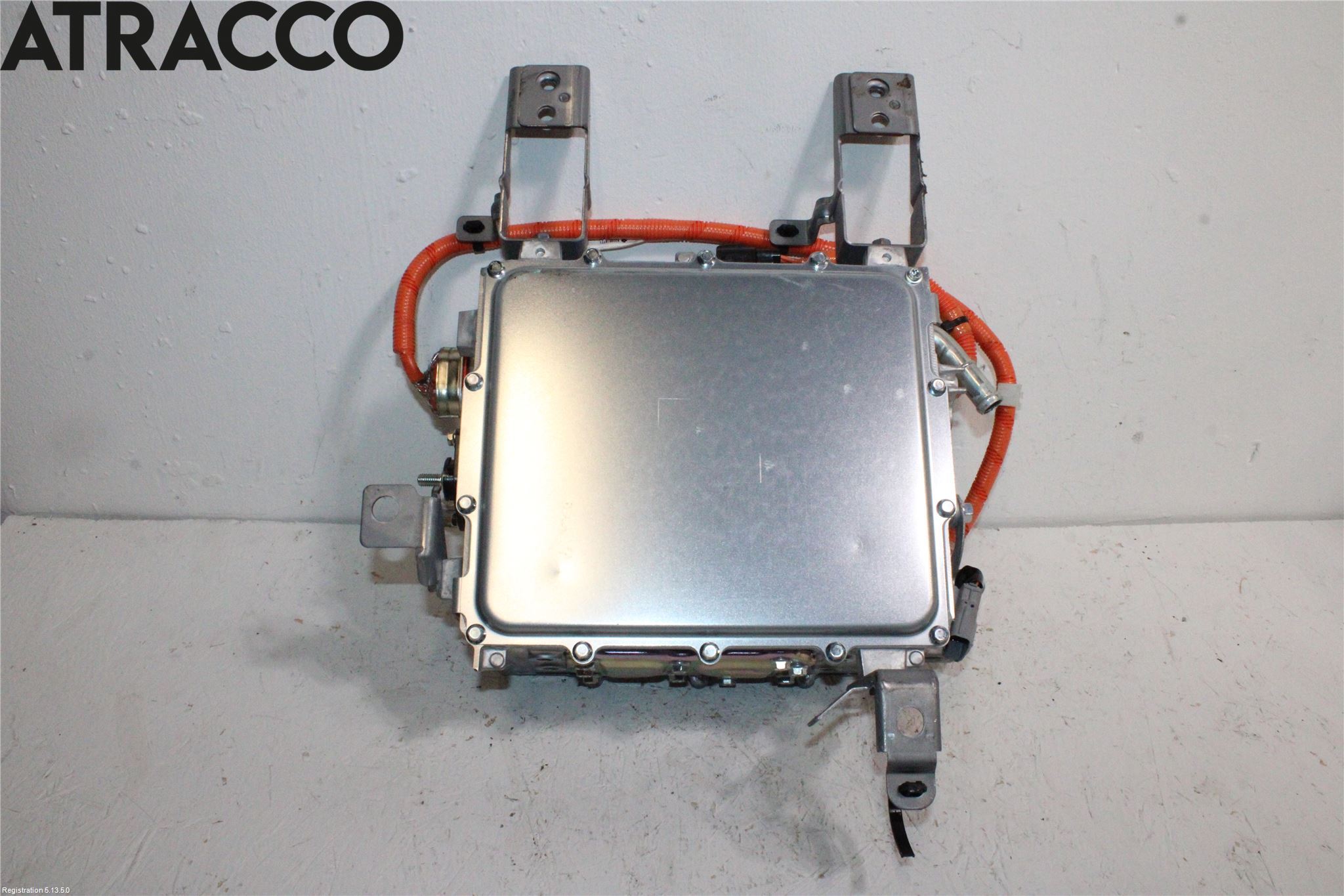 Mitsubishi ECLIPS CROSS Batterilader Hybrid