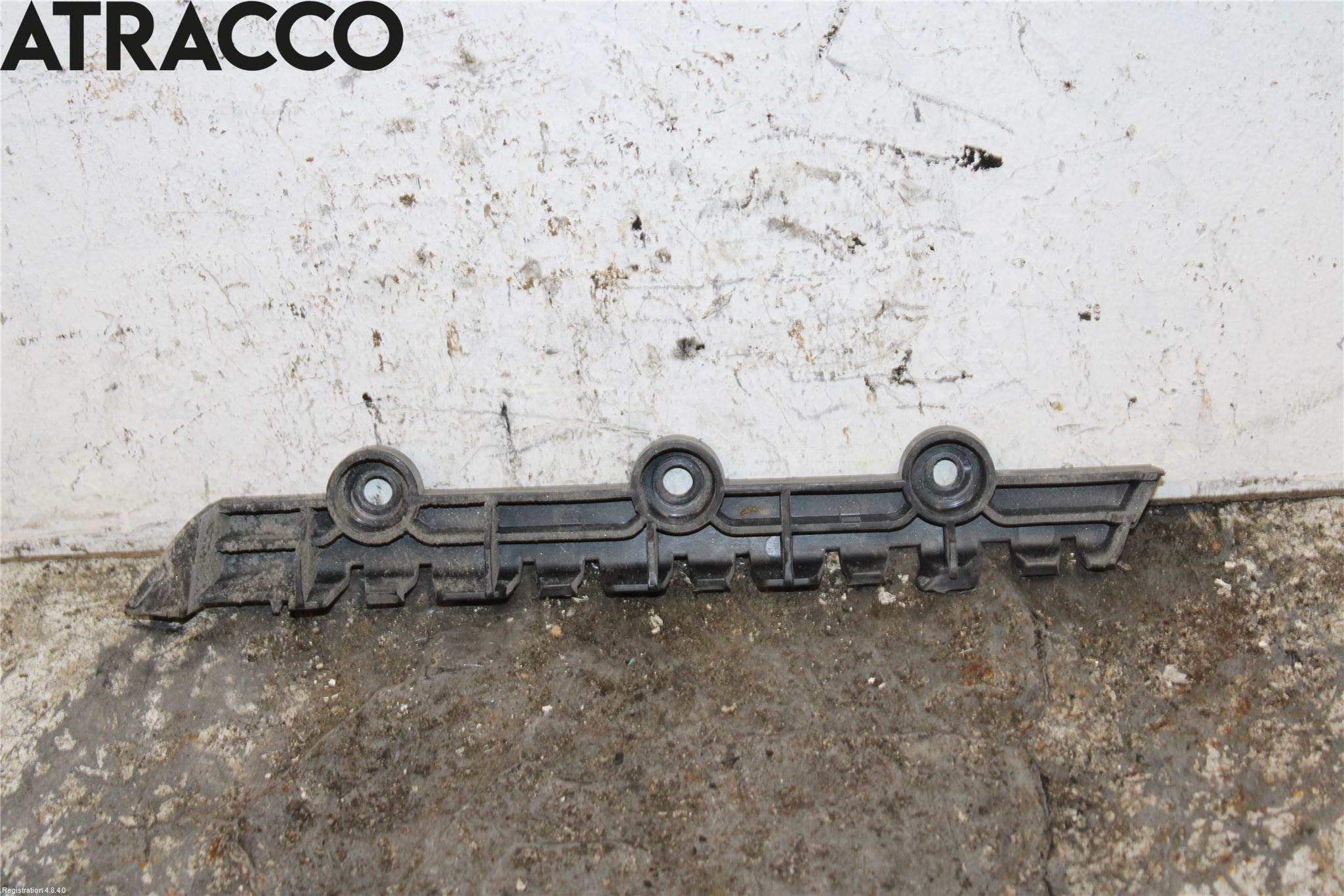 Skoda FABIA 07-14 Støtfangerfeste Bak Høyre