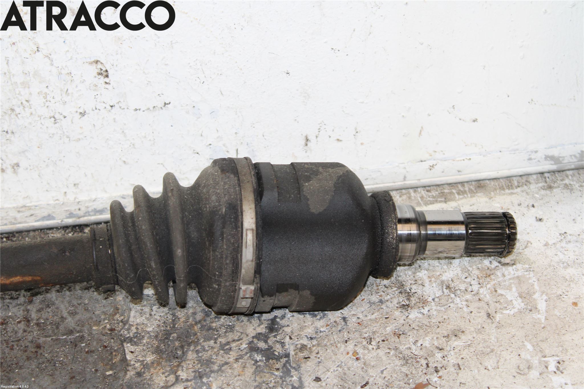 Toyota AURIS 07-09 Drivaksel Foran Kompl Venstre