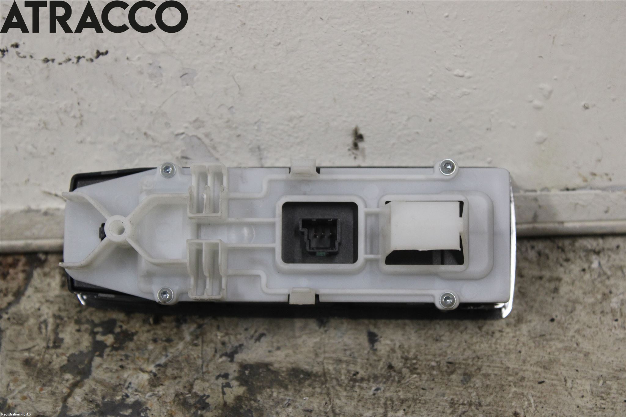 Mercedes-Benz MB E-KLASS (W212) 09-16 Bryter Vindusheis