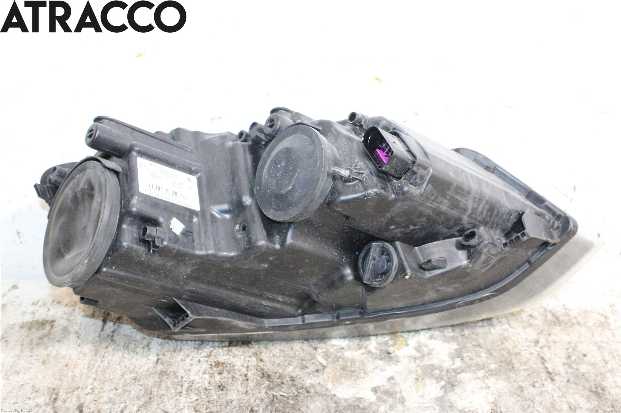 Volkswagen VW POLO 10-17 Frontlykt Venstre
