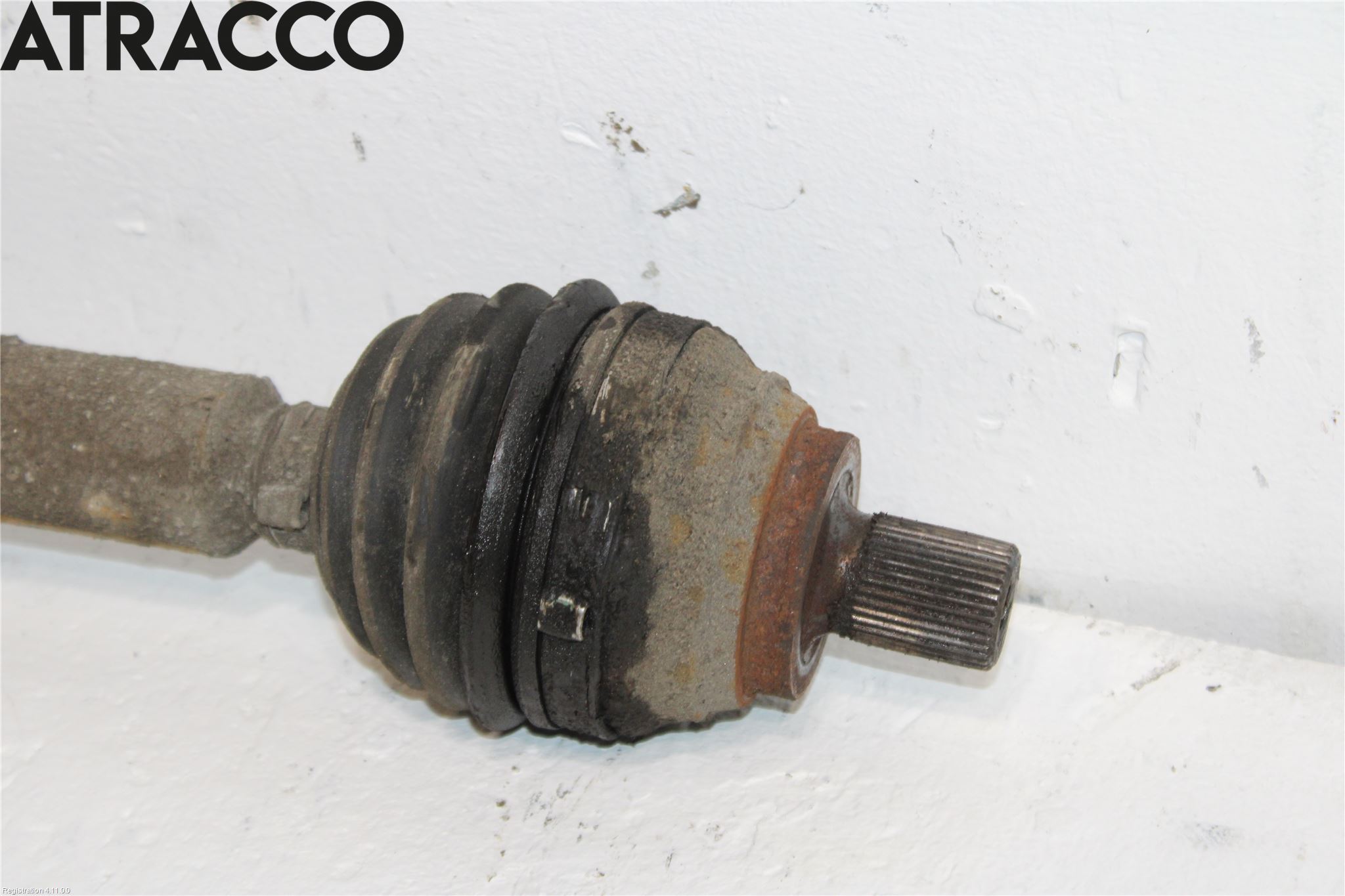 Audi A3/S3 05-13 Drivaksel Foran Kompl Høyre