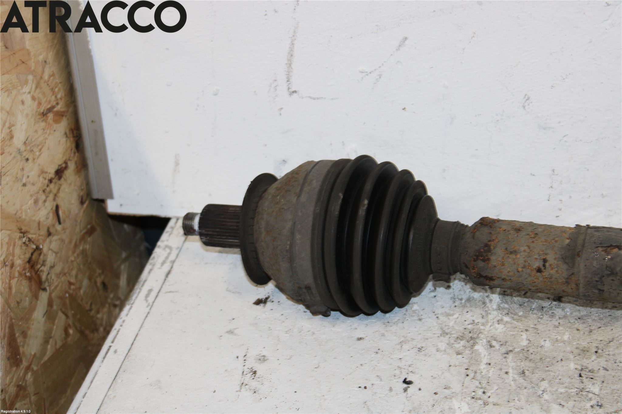 Skoda FABIA 07-14 Drivaksel Foran Kompl Høyre