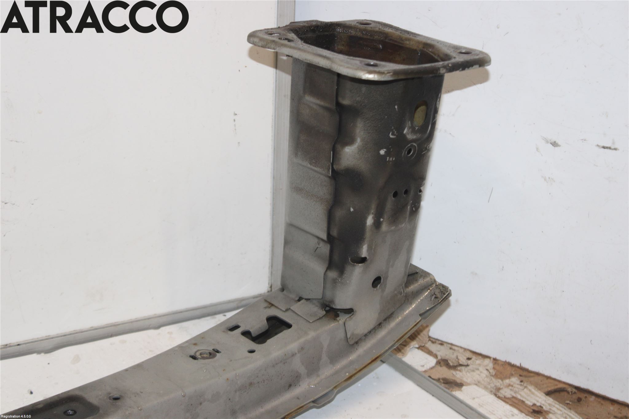 Ford FOCUS 08-11 Støtfanger Foran Bjelke