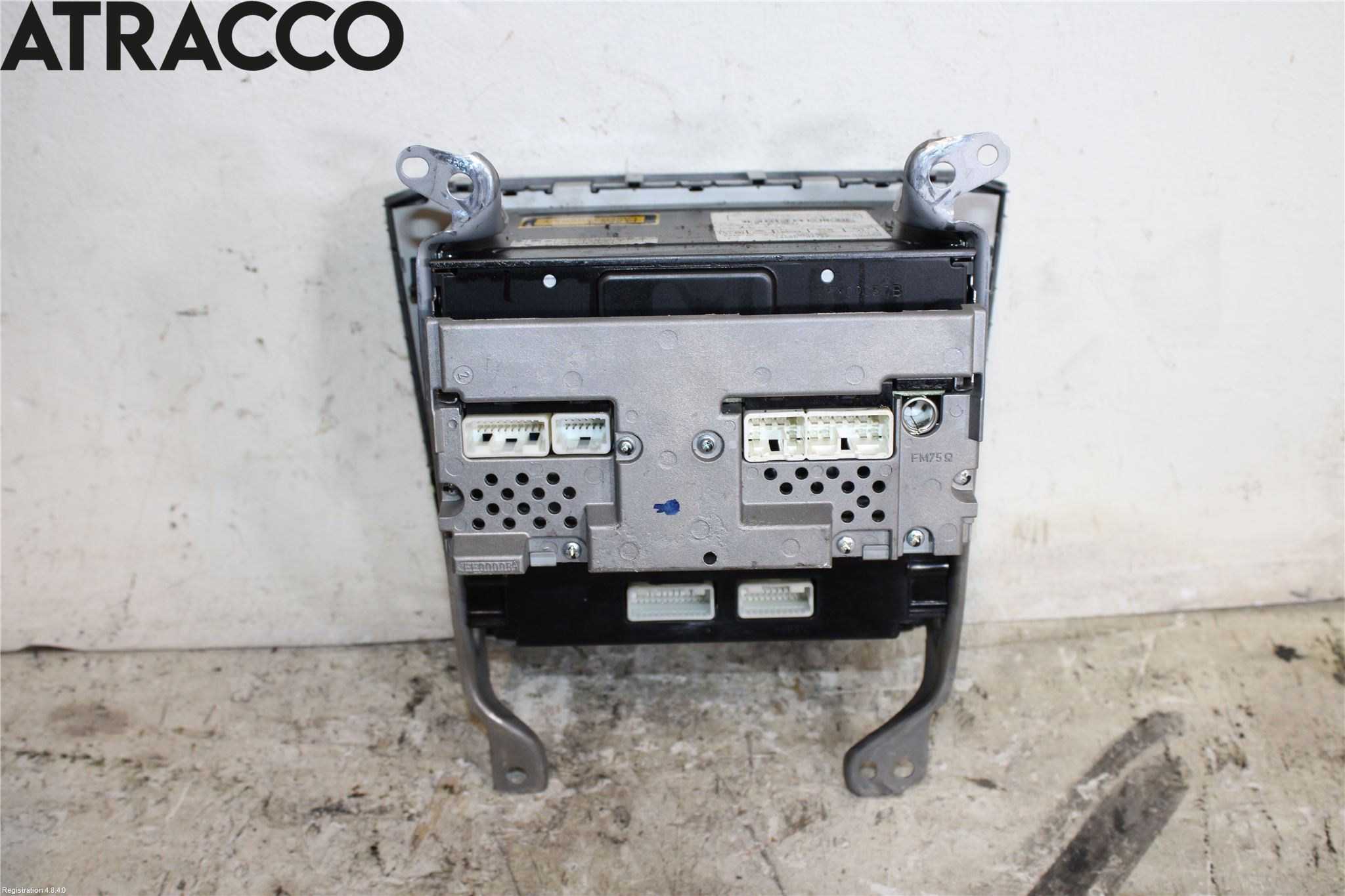 Toyota AVENSIS 03-06 Stereo Radio Med Cd