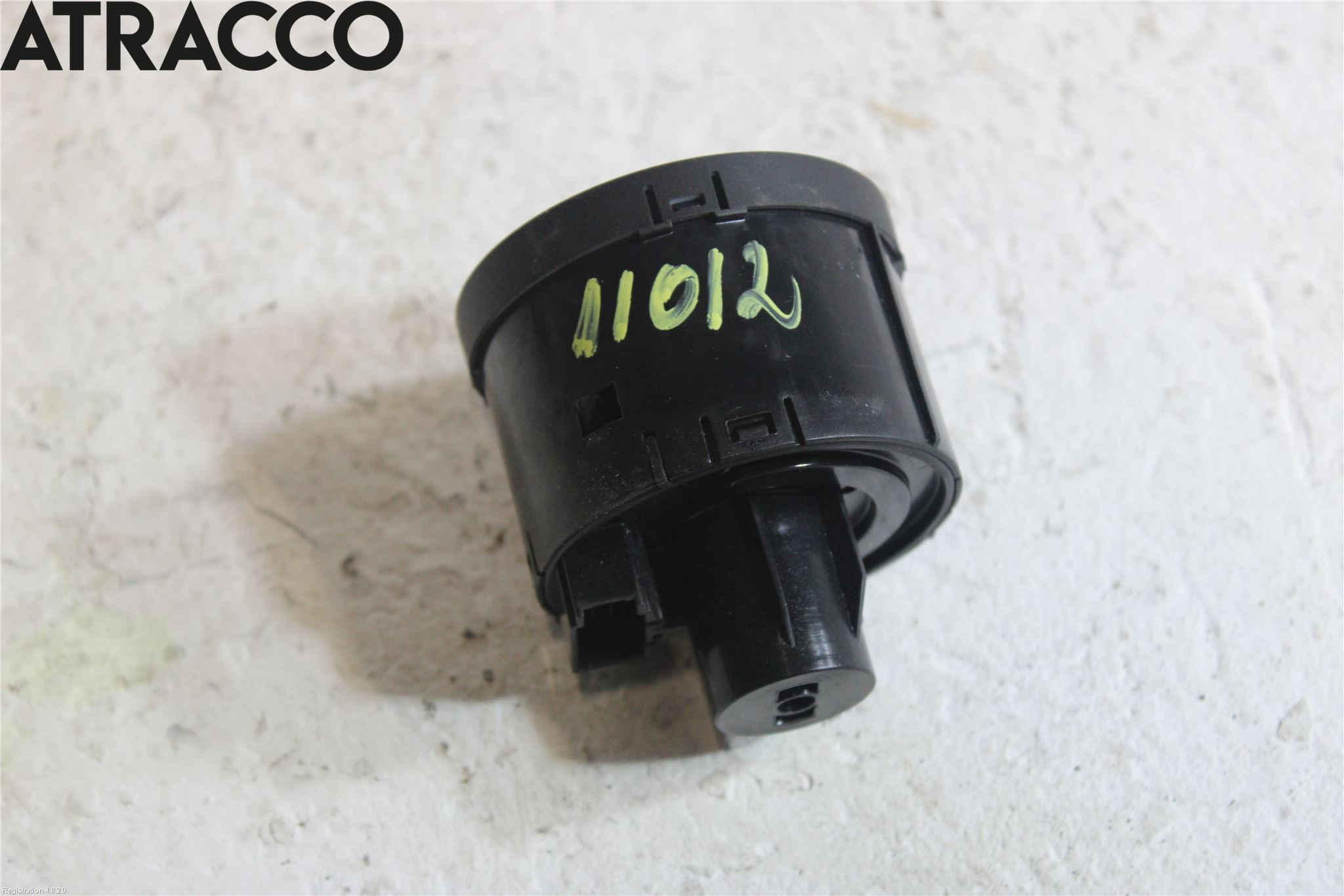 Volkswagen VW POLO 10-17 Bryter Hovedlys