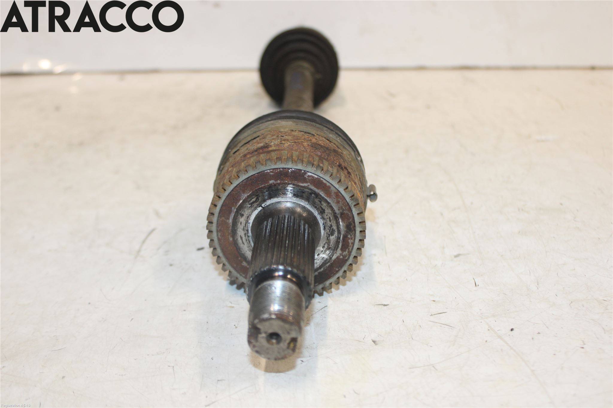 Hyundai TUCSON 05- Drivaksel Foran Kompl Venstre