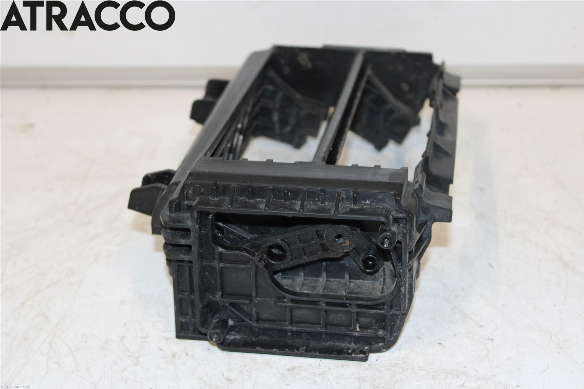 Hyundai IONIQ AE 17-22 Luftstyring Front