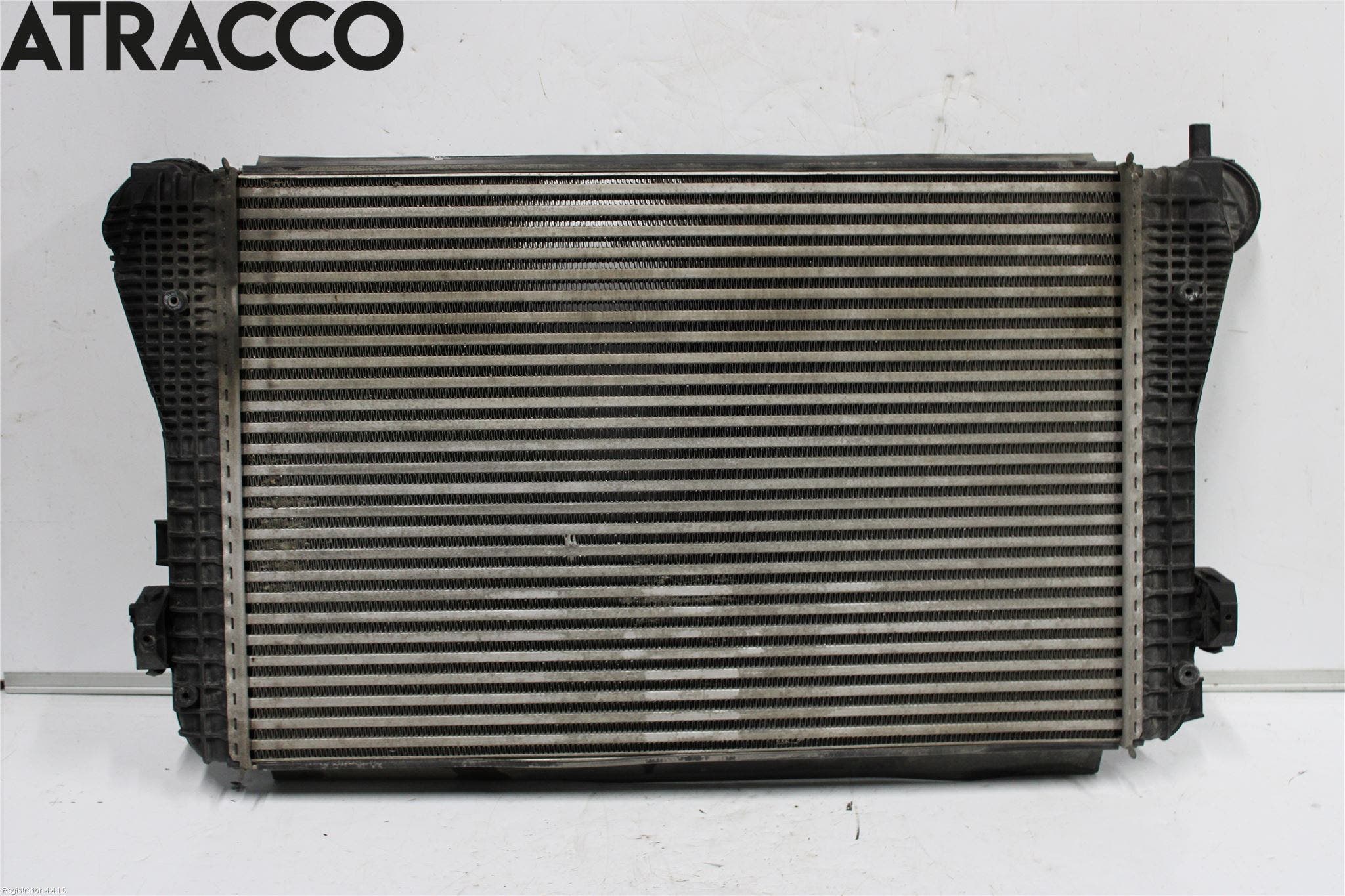Volkswagen VW PASSAT 05-11 Radiator Automat