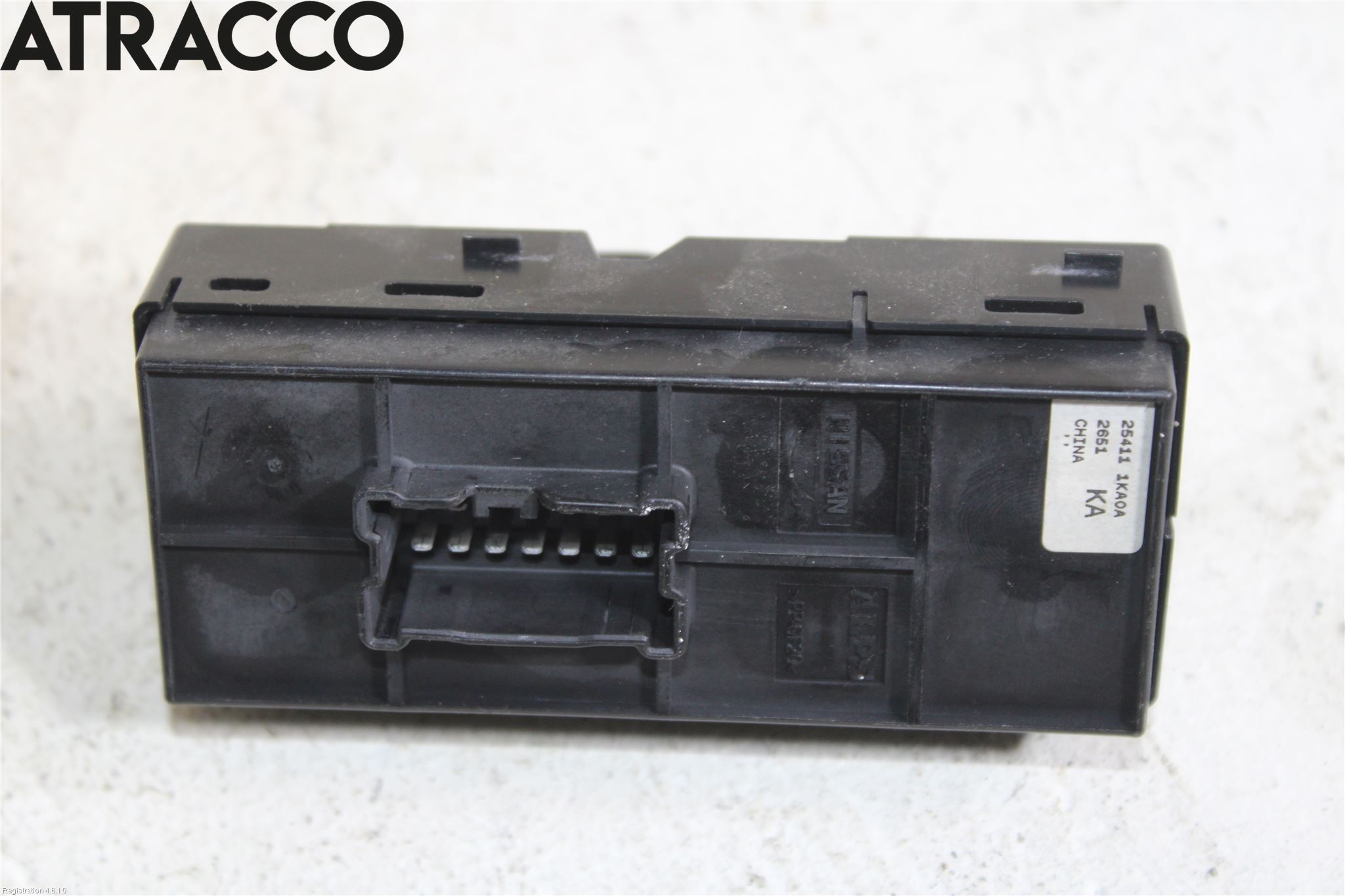 Nissan LEAF 11-17 Bryter Vindusheis