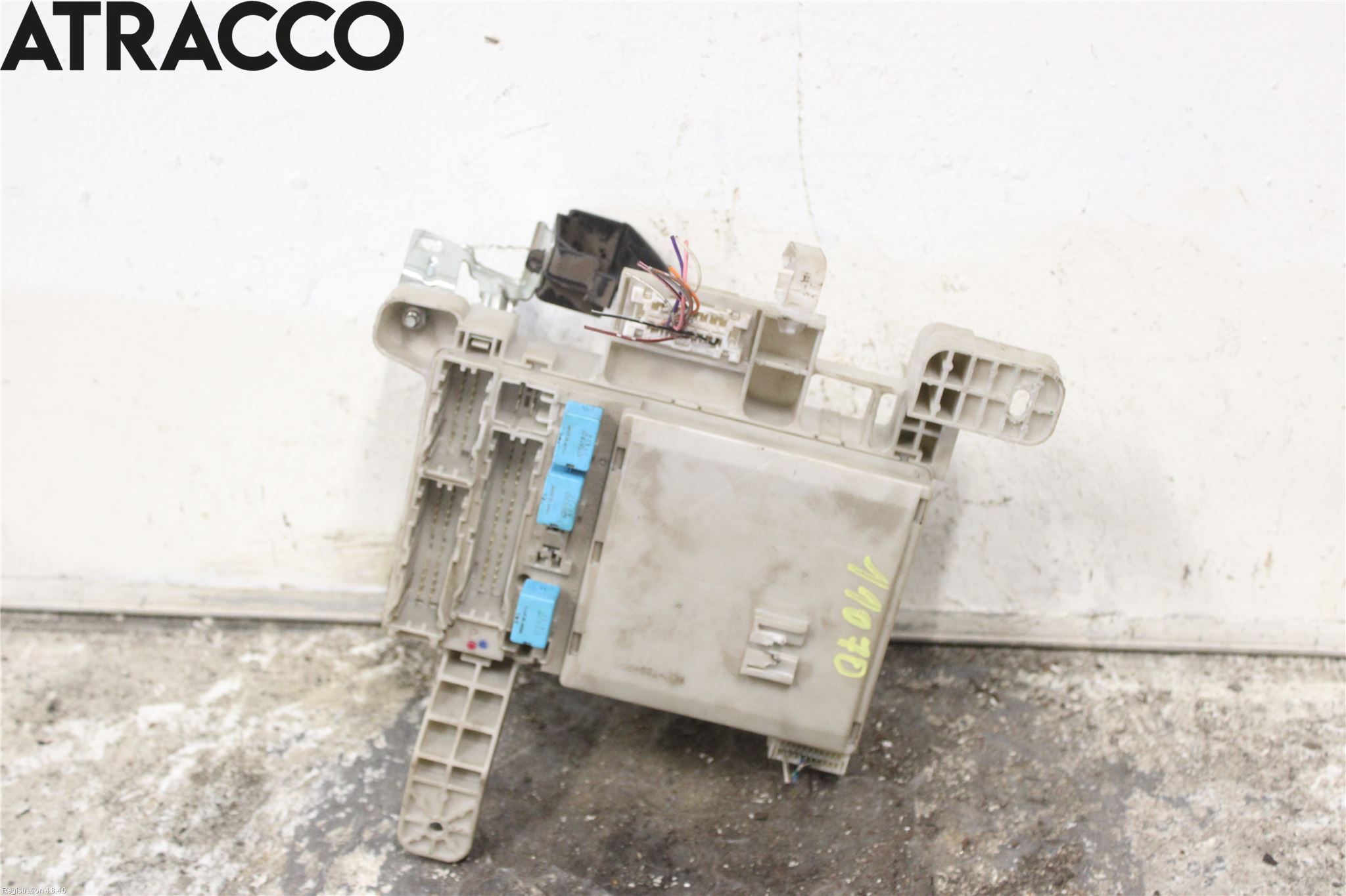 Toyota LANDCRUISER J120 02-09 Sikringsboks - Elsentral