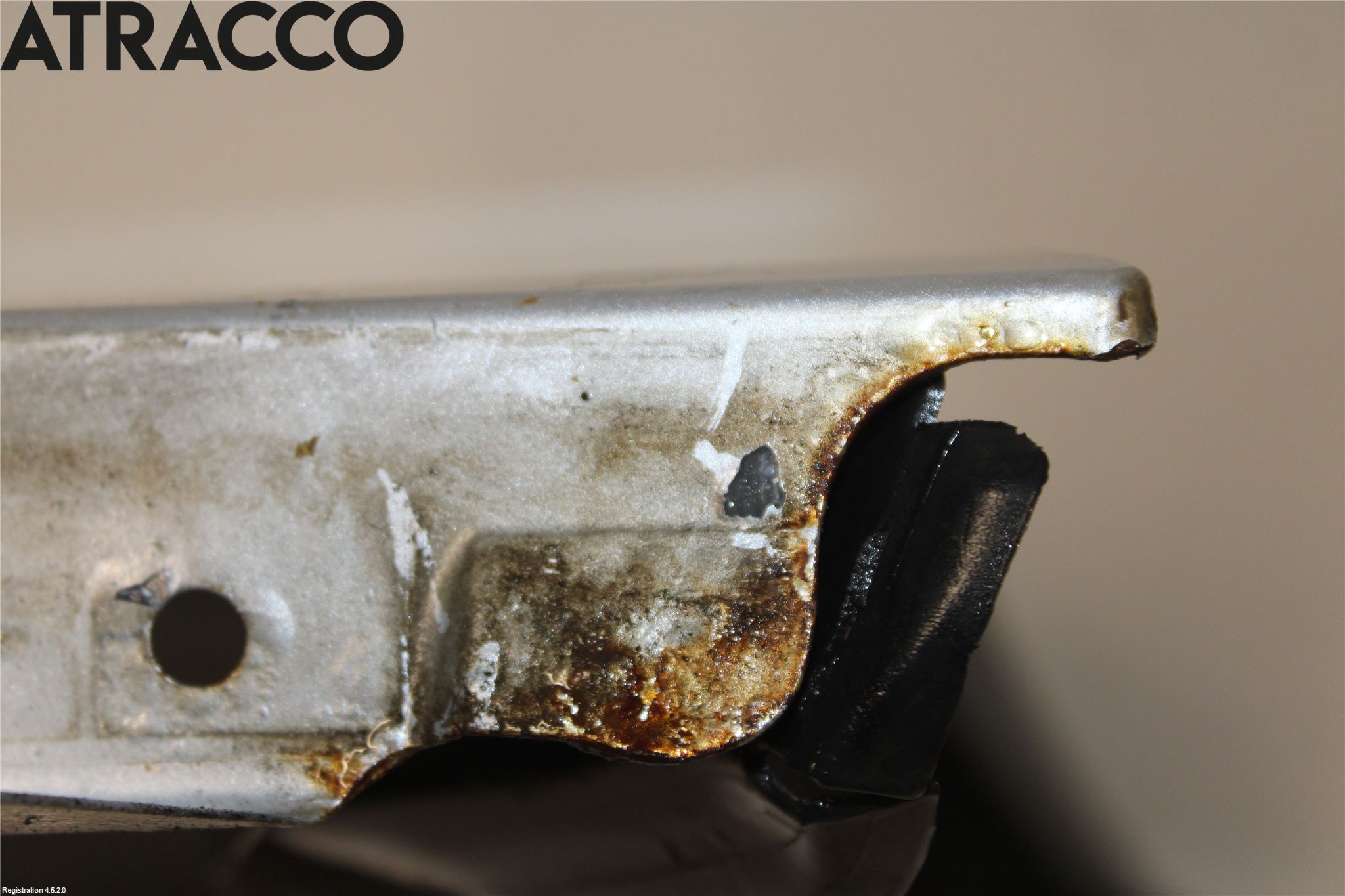 Mercedes-Benz MB CLS (C219) 03-11 Skjerm Foran Venstre