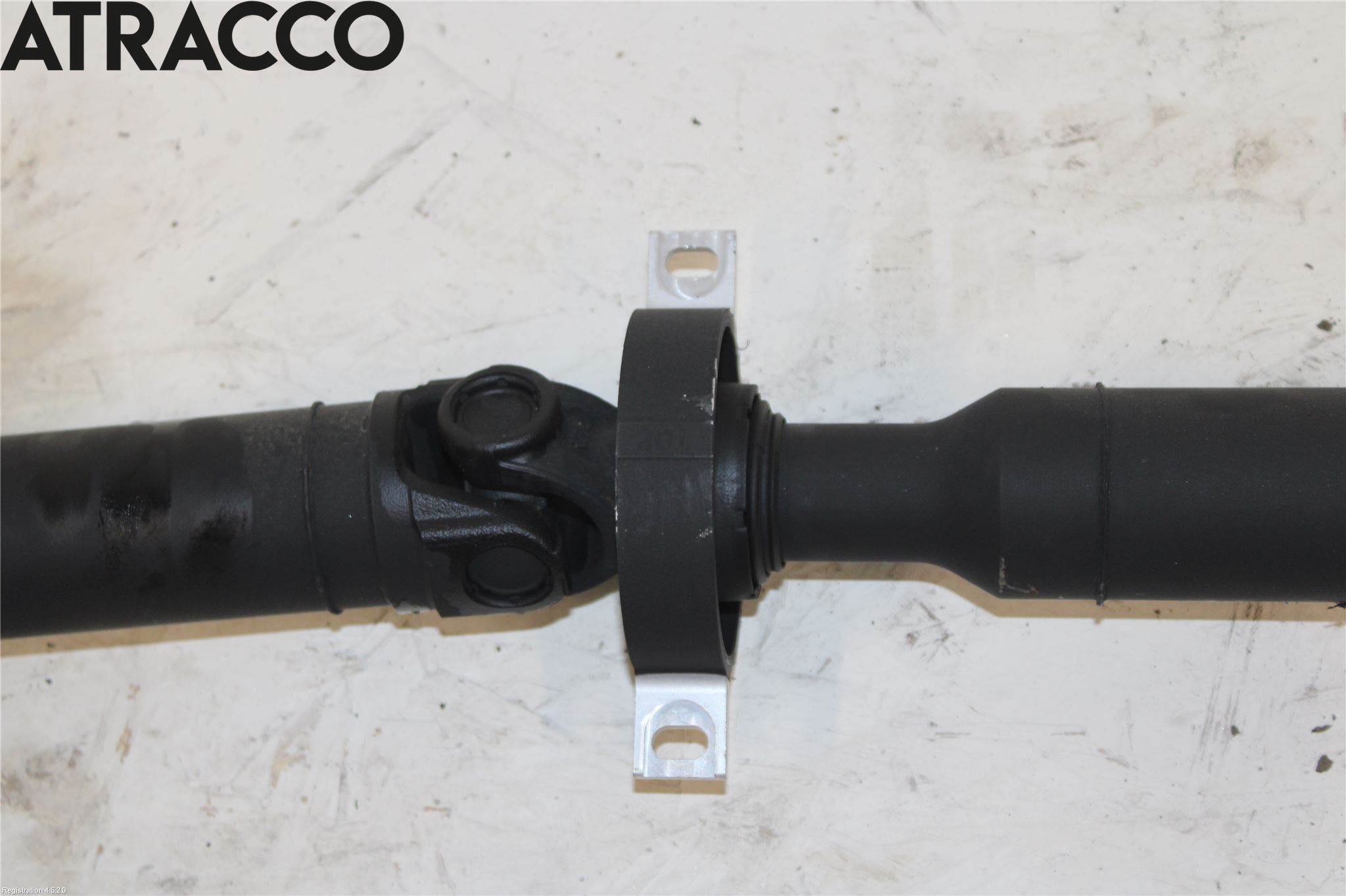 BMW 3 F30/F31/F80 12-19 Mellomaksel Kompl