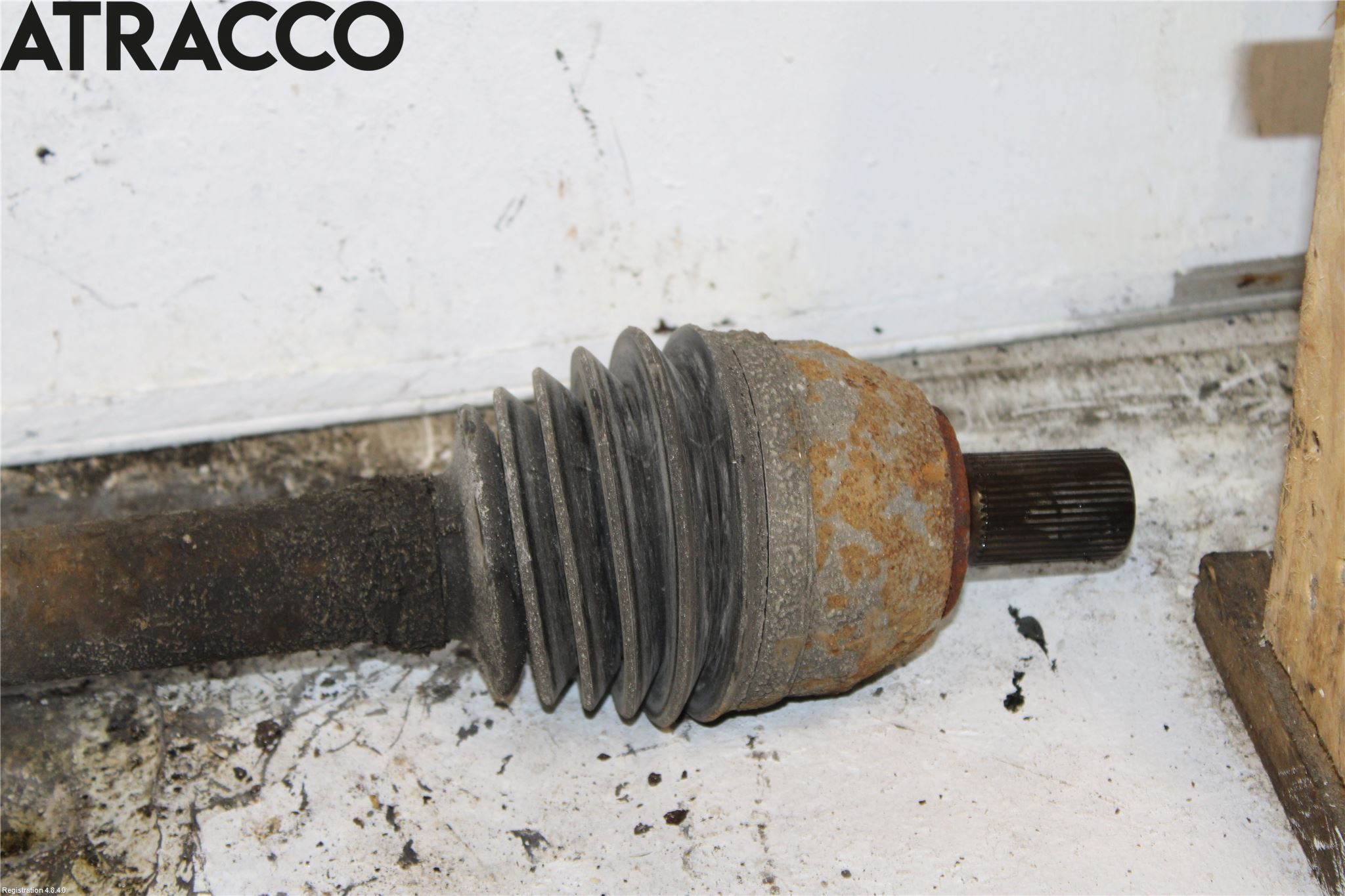 Volvo S80 07-13 Drivaksel Foran Kompl Høyre