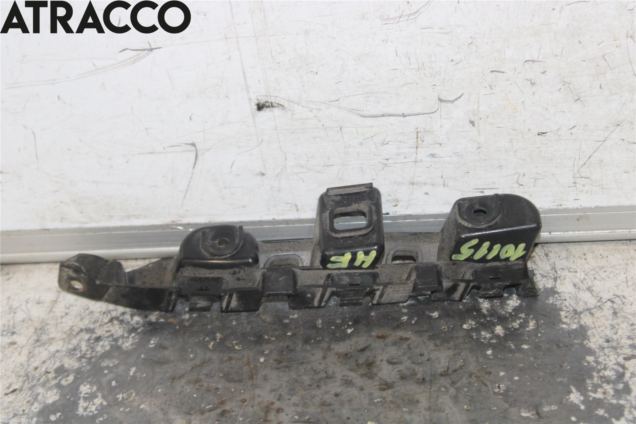 Volkswagen VW PASSAT 11-14 Støtfangerfeste Foran Høyre