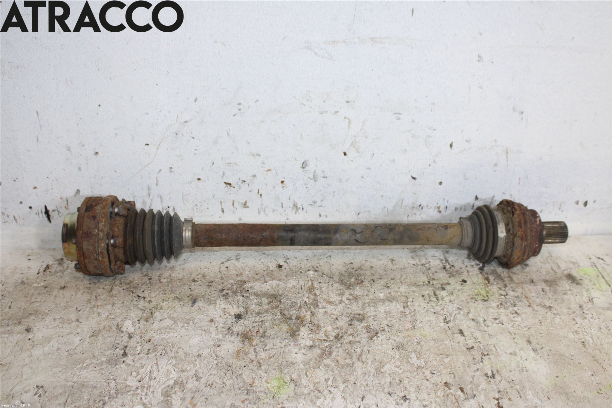 Volkswagen VW GOLF VI 09-13 Drivaksel Bak Kompl Venstre