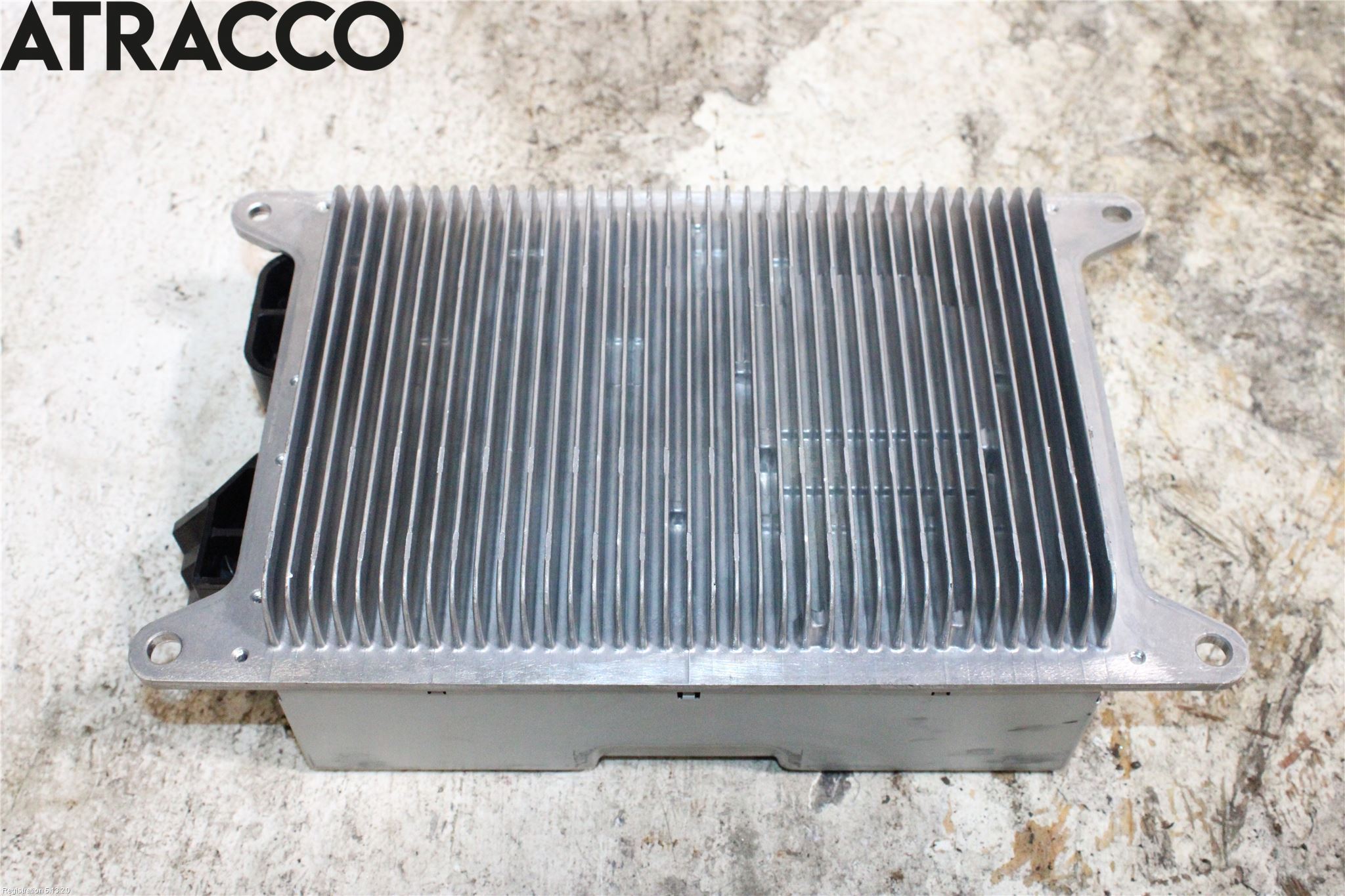 Mitsubishi OUTLANDER 13-21 Dc-Cd Omformer Hybrid