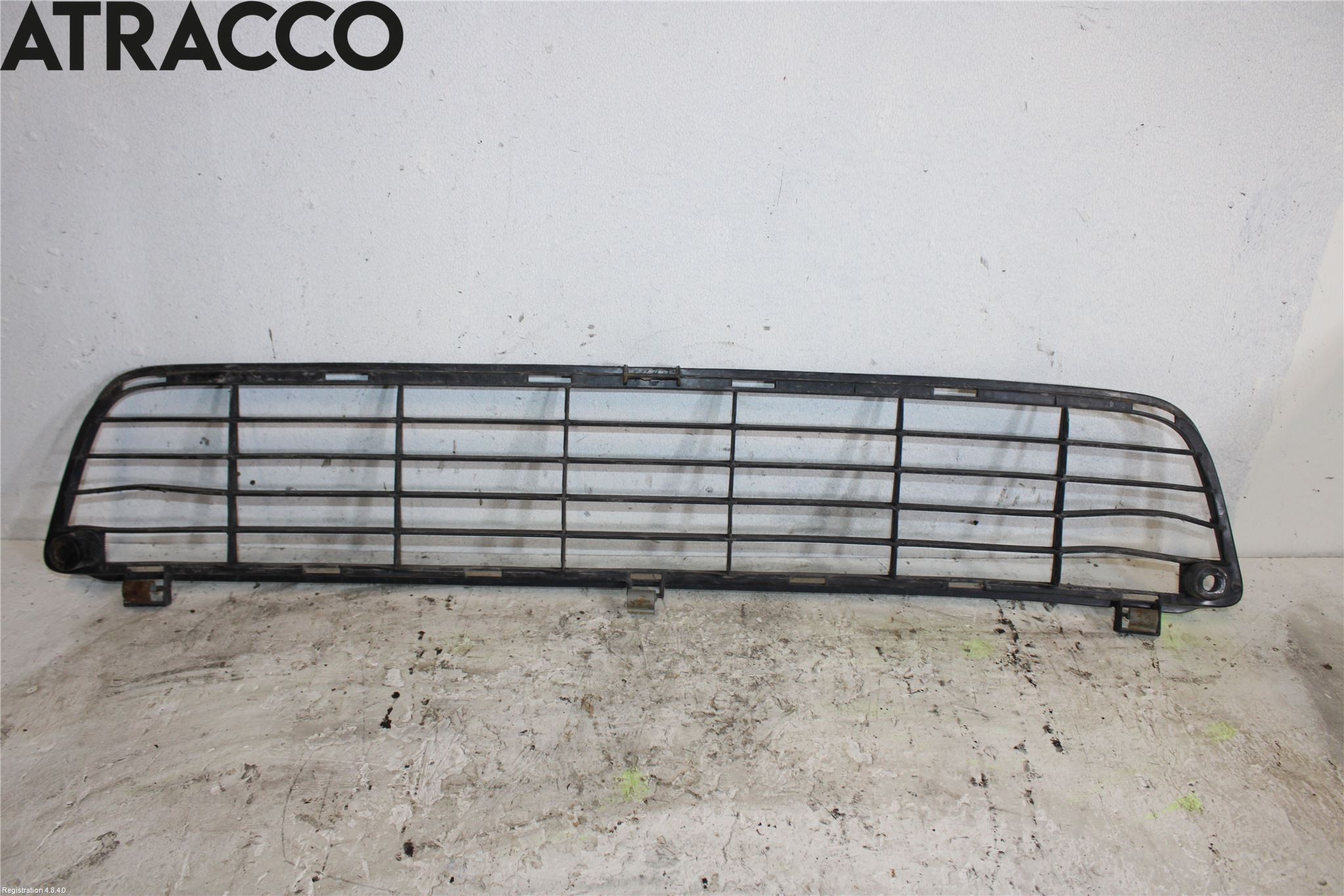 Toyota LANDCRUISER J120 02-09 Grilldel Midt