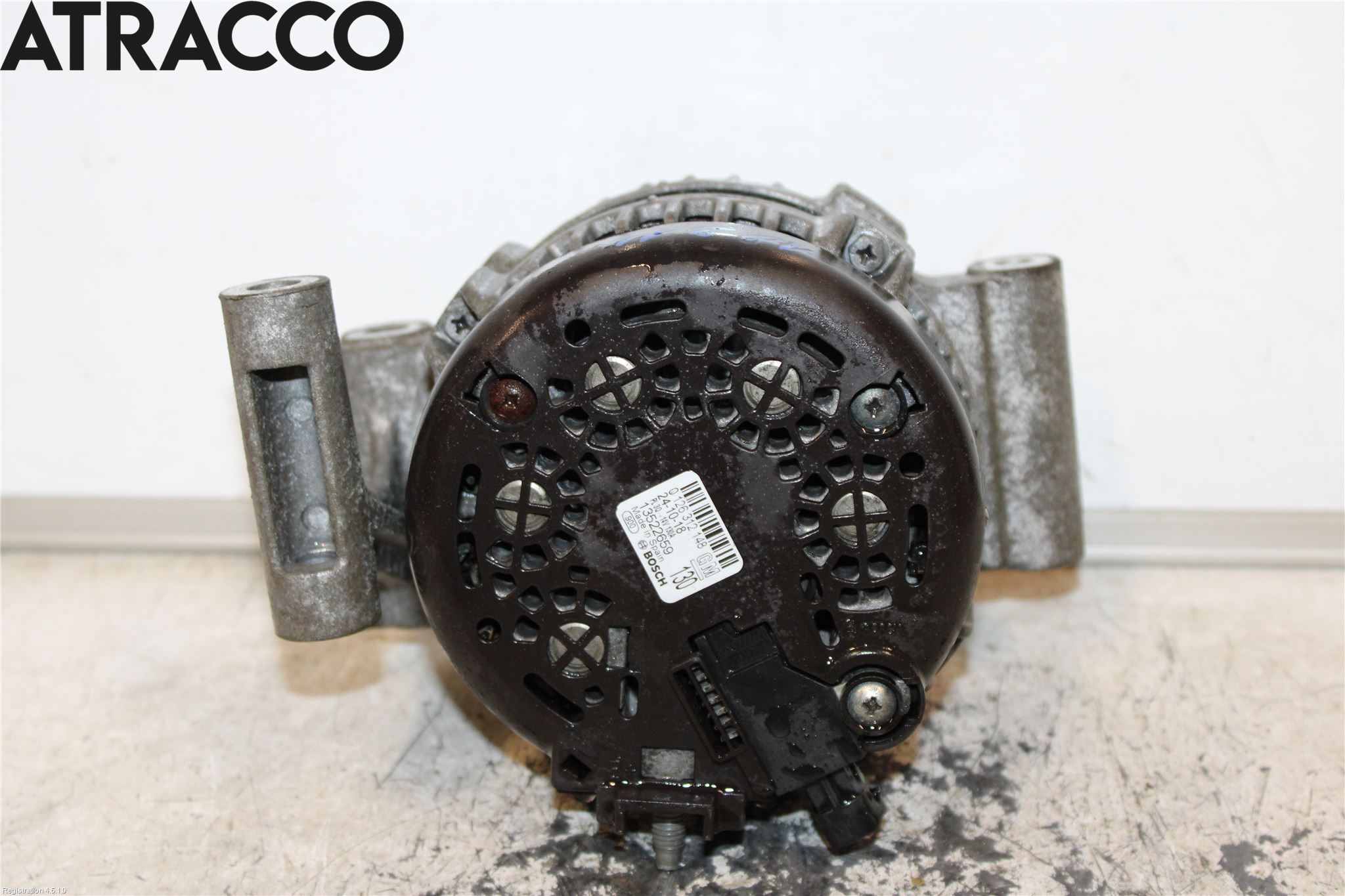 Opel INSIGNIA 17- Dynamo