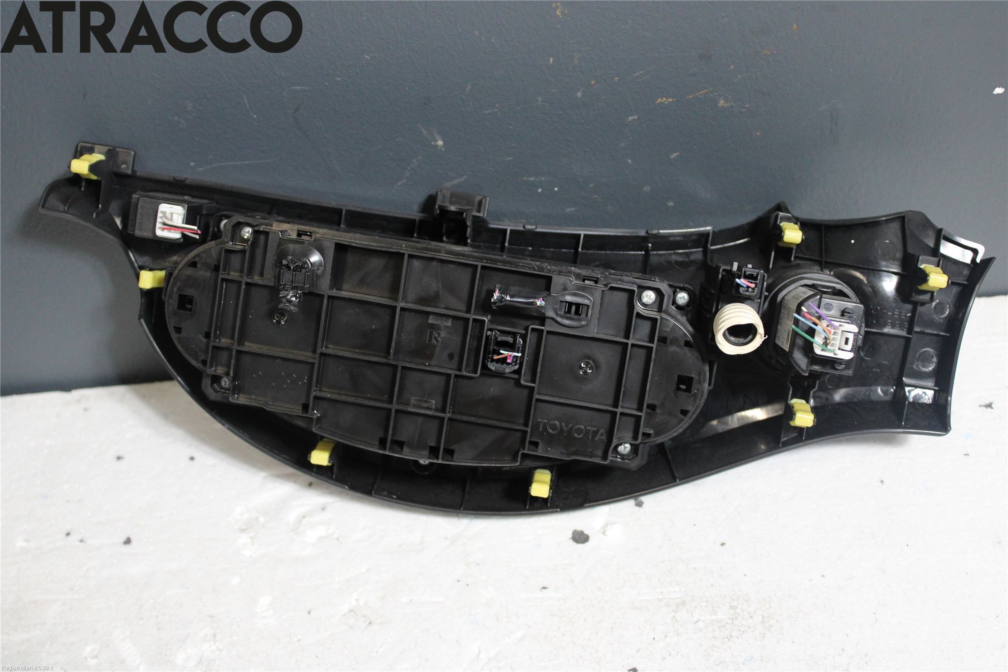 Toyota YARIS XP130 12-14 Varme Ac Betjening-Display